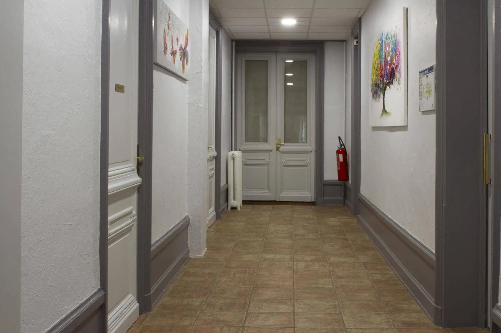 Brit Hotel Roanne - Le Grand Hotel