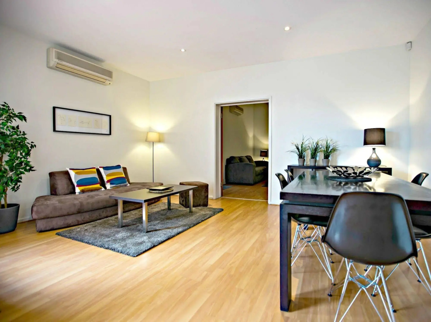 Specialty Accommodation – Adelaide Dress Circle Apartments