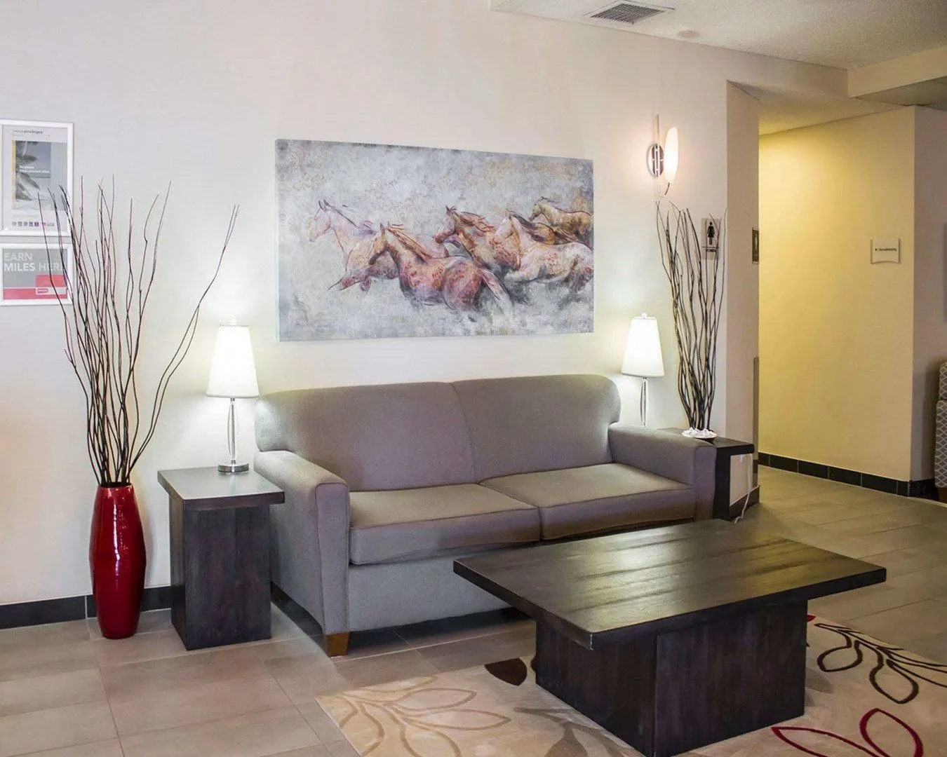 Ramada by Wyndham Nisku Edmonton Airport