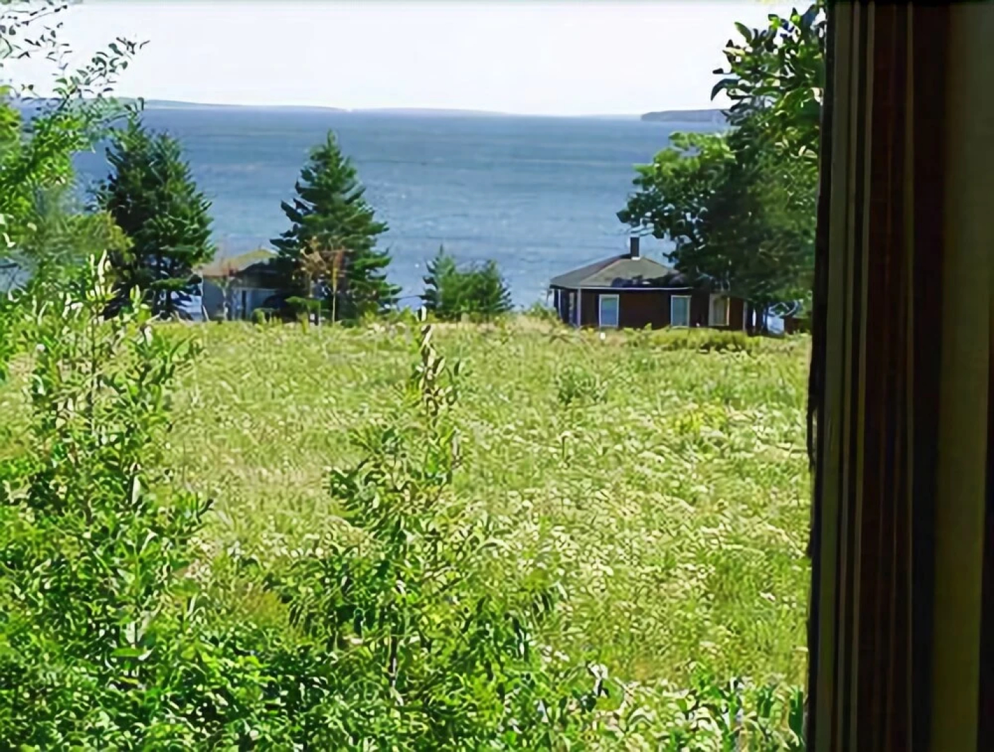 Orchard Cottage - One Bedroom Home