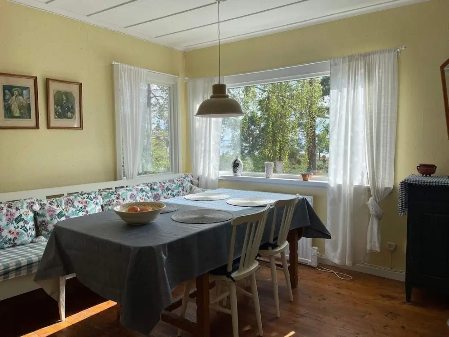 6 Person Holiday Home in Rockneby-by Traum