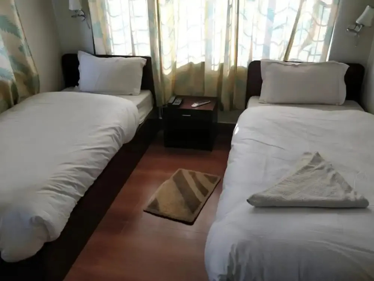 OYO 490 Hotel Royal Stupa