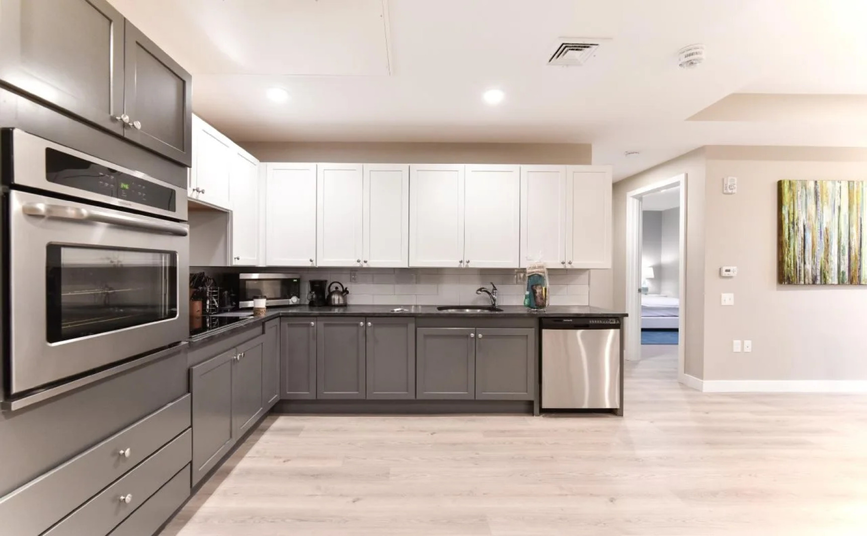 Global Luxury Suites at Longwood