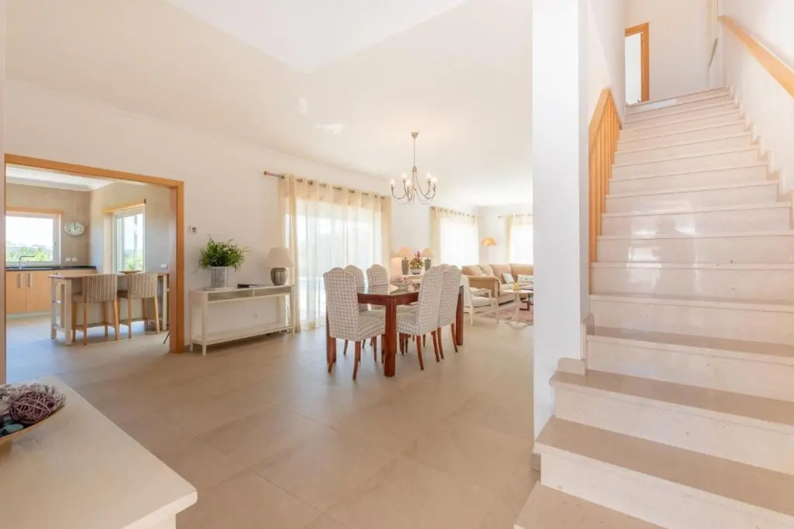 Magnifica Moradia V4