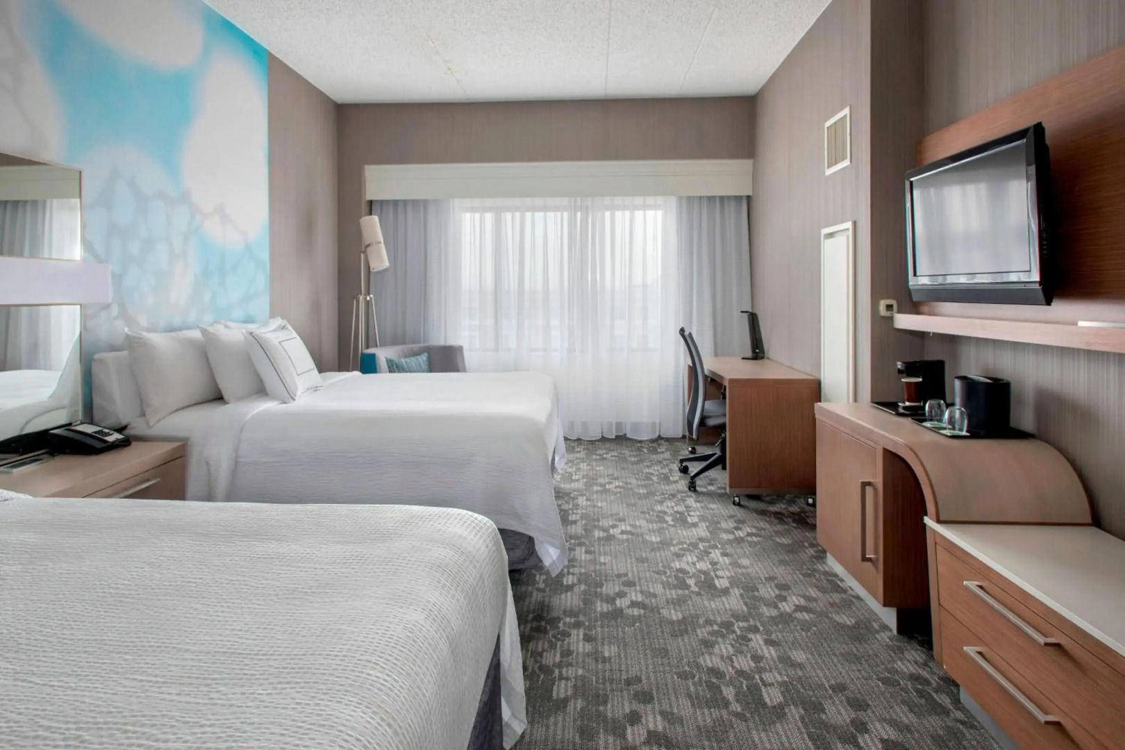 Courtyard by Marriott Newark Elizabeth