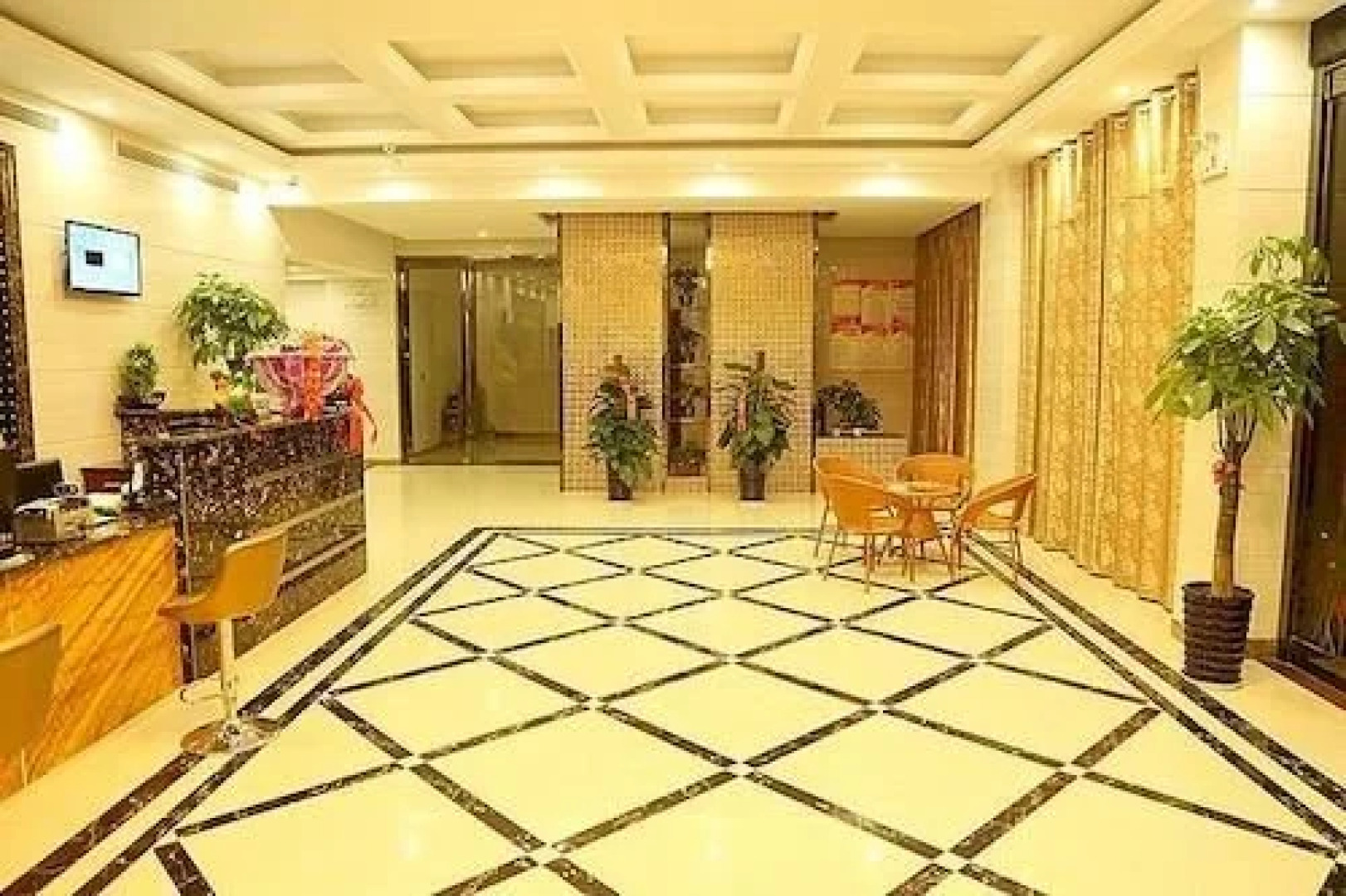 Nanlin Holiday Hotel