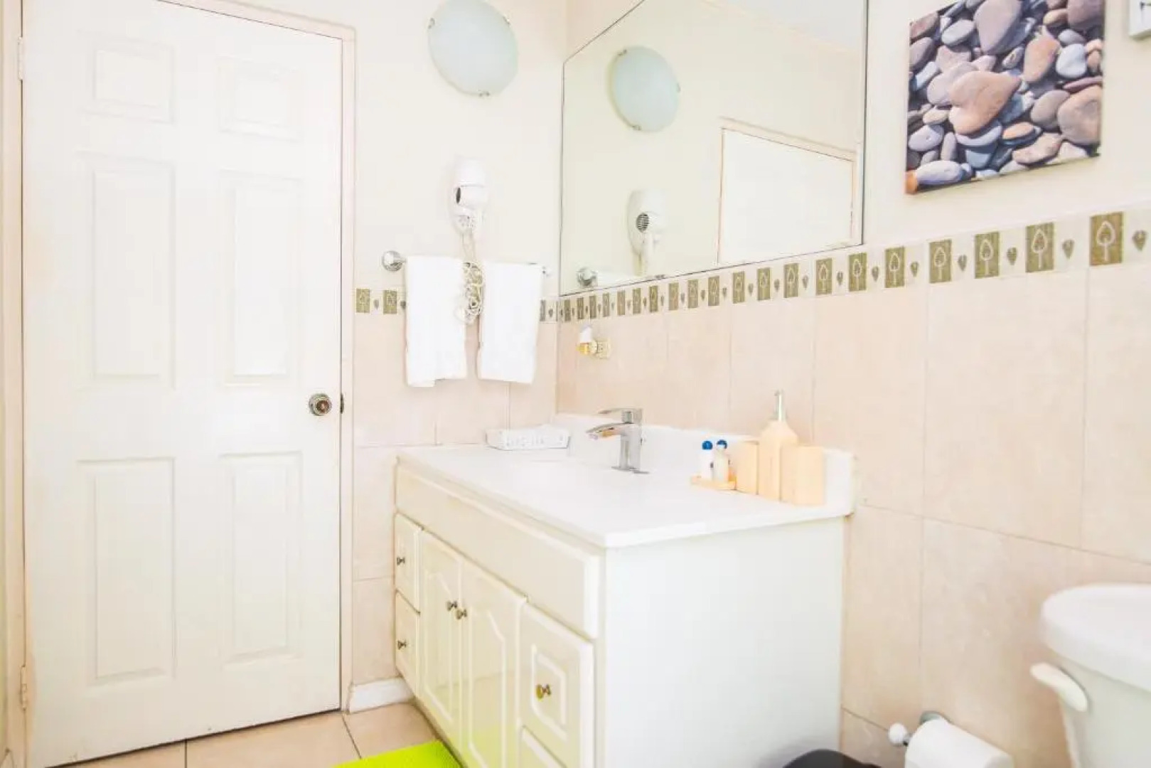 The Oasis I, Portmore Country Club