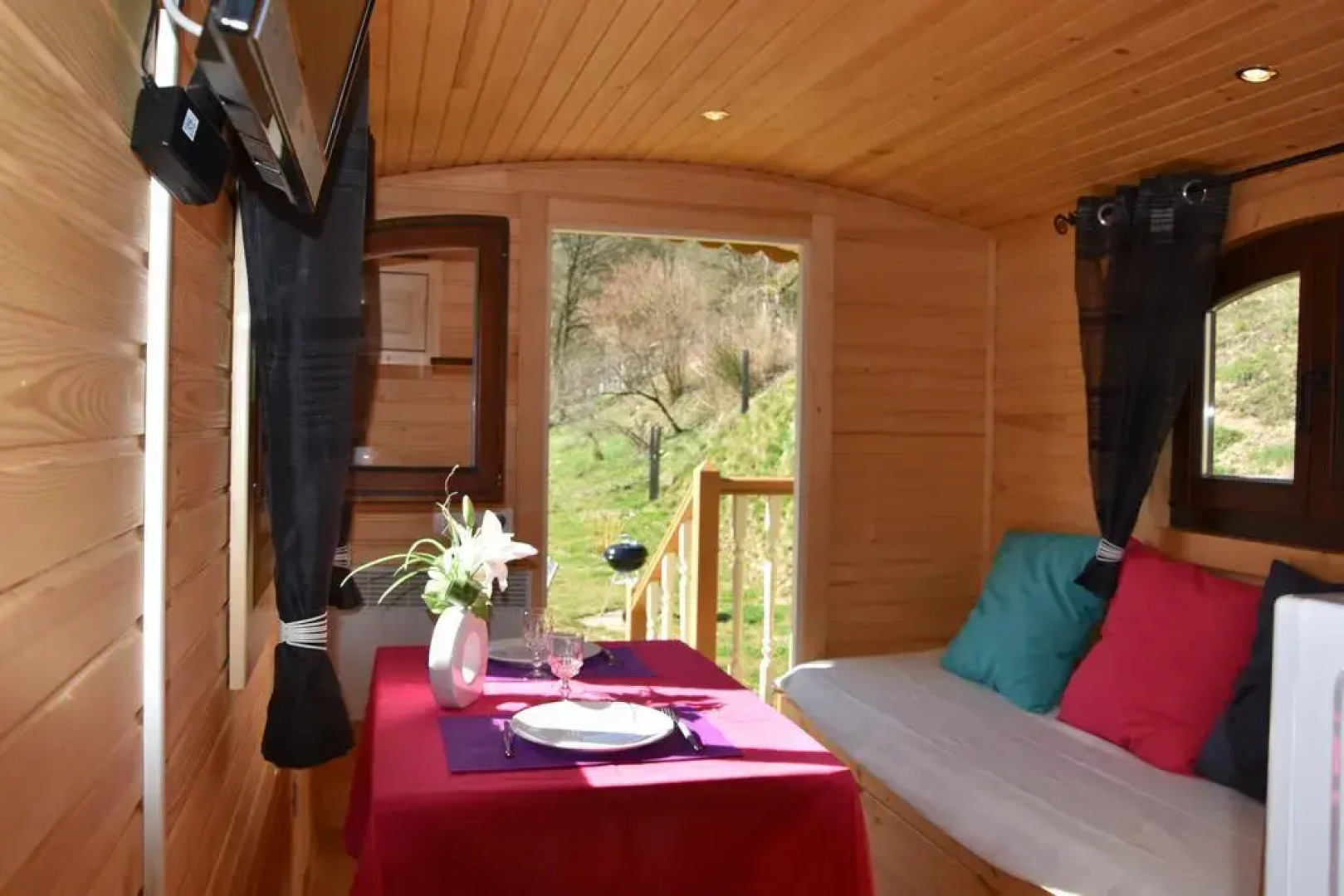 La Roulotte des Bords de l'Ance