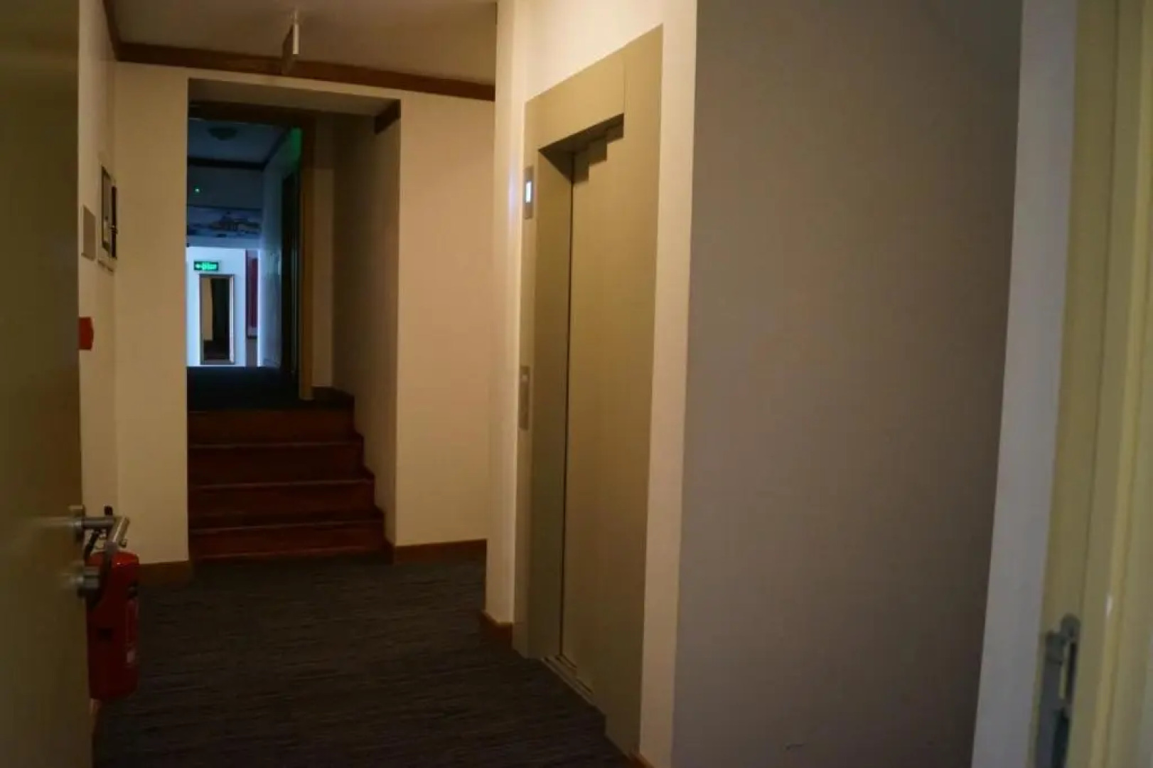 Fly Inn Brussels Airport