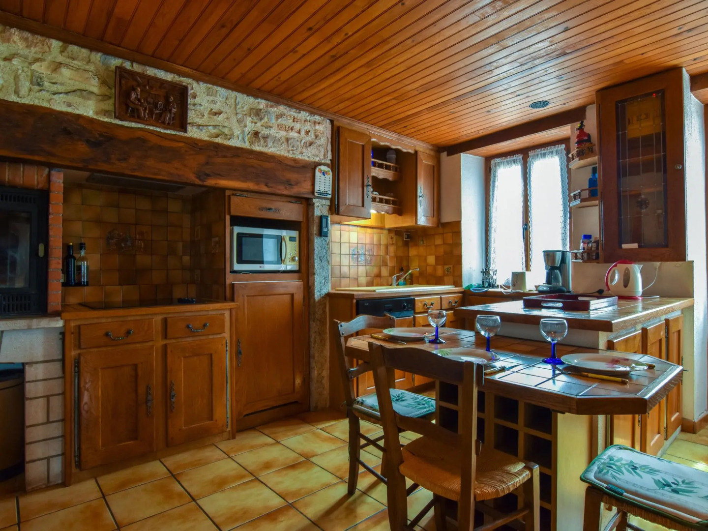 Cozy Holiday Home With Garden in Padirac France