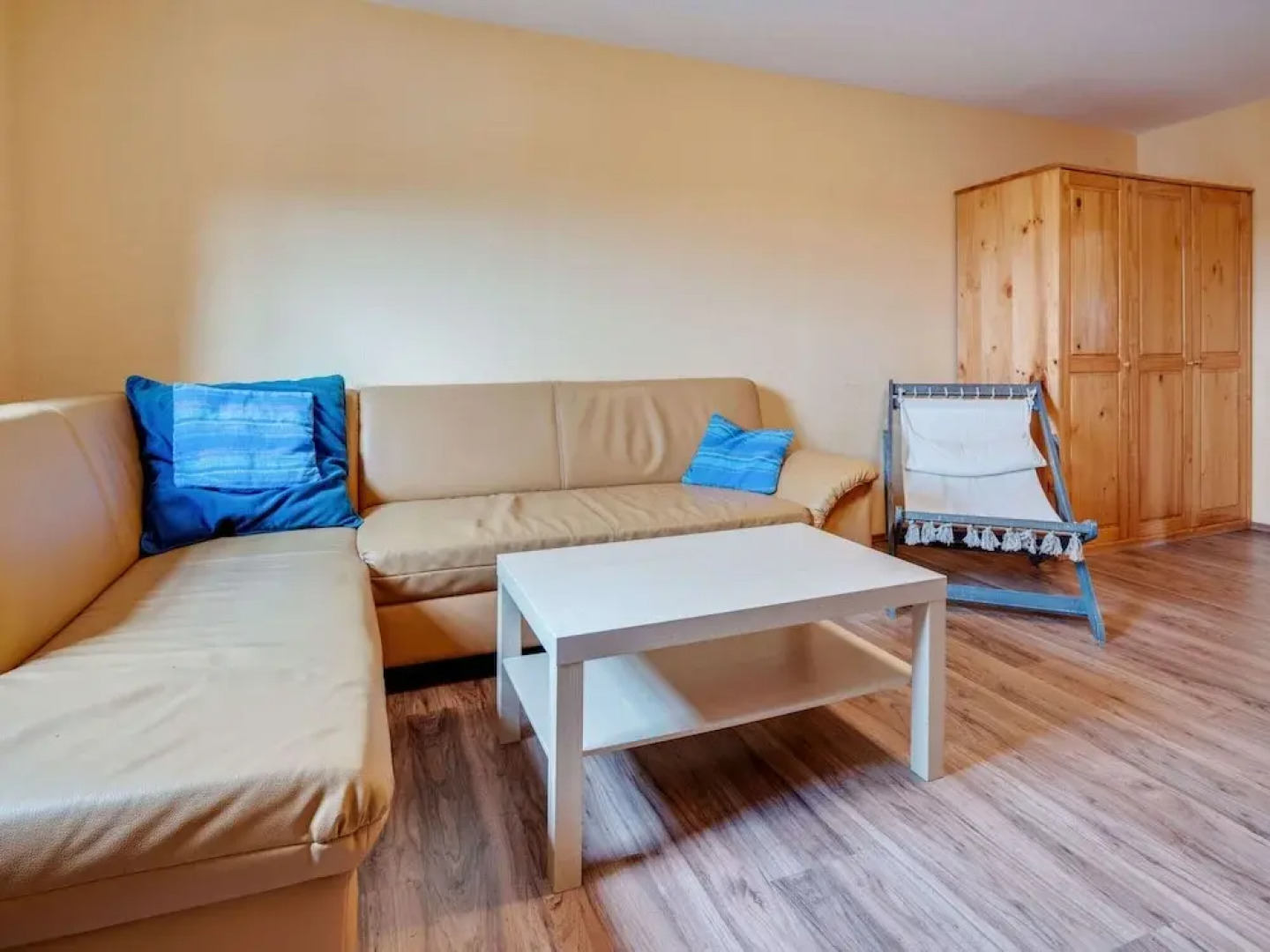 Stylish Apartment in Merschbach near Forest