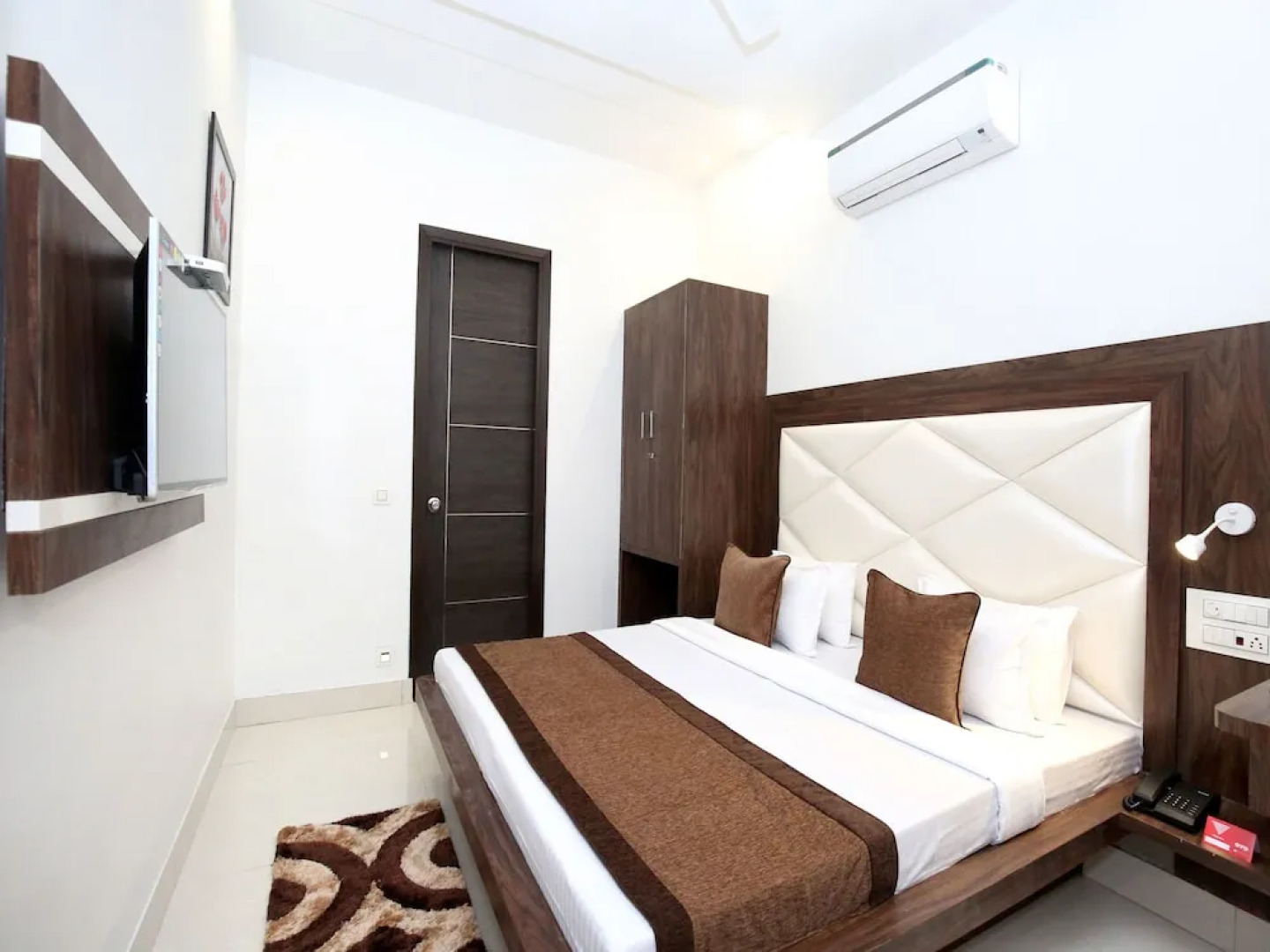 OYO 11632 Hotel Stay INN Classic