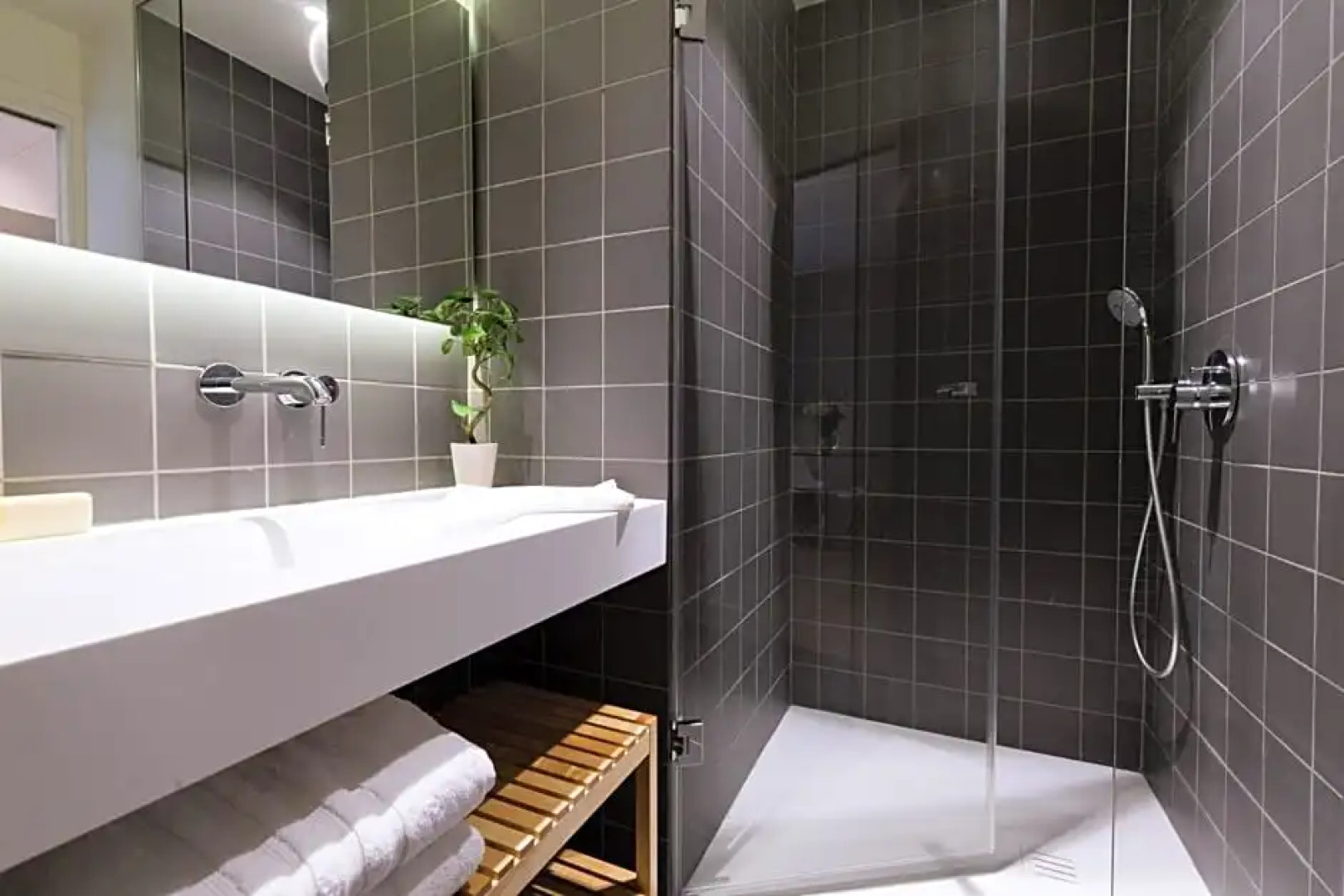 T2 Bis Luxe Hyper Centre Piscine