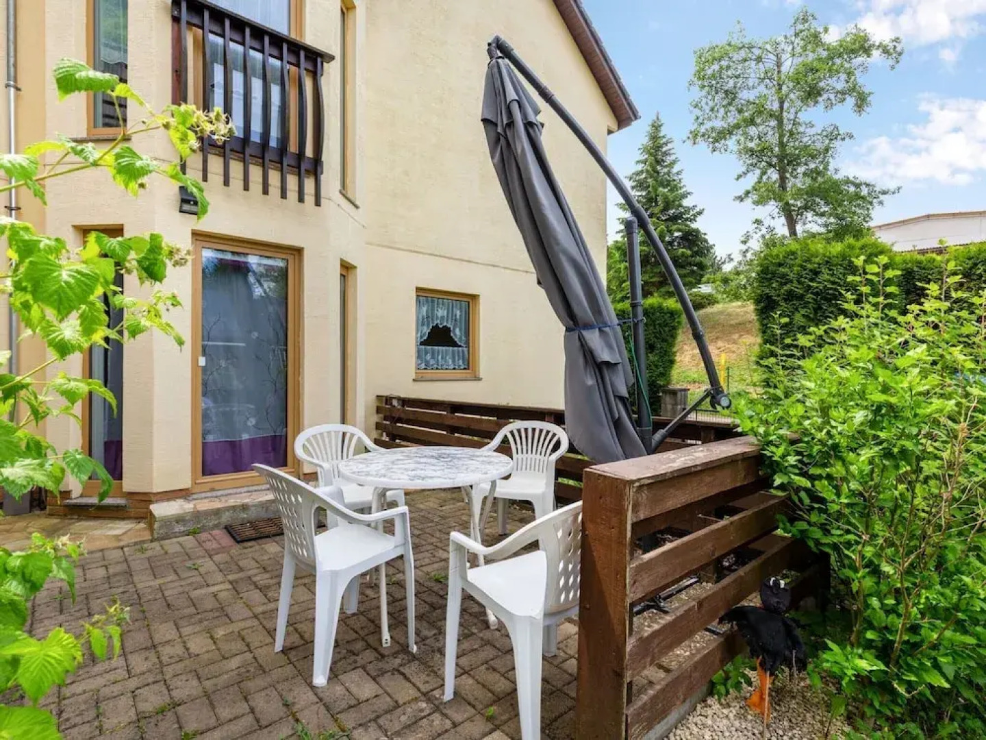 Cosy Apartment in Dresden With Balcony and Swimming Pool