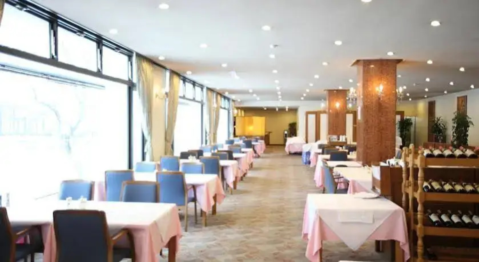 Nikko Lakeside Hotel