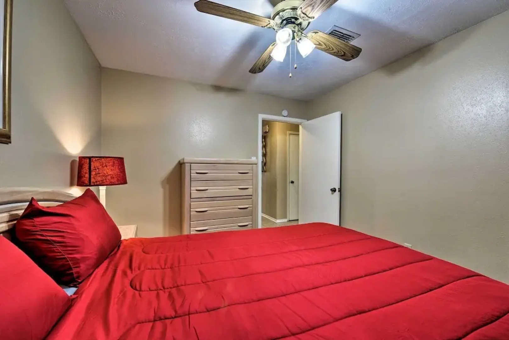 Pet-friendly Missouri City Home w/ Fenced-in Yard!