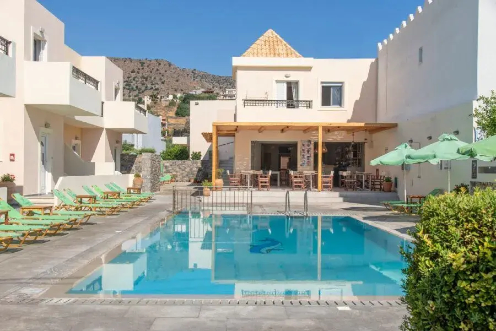 Olive Grove Apartments