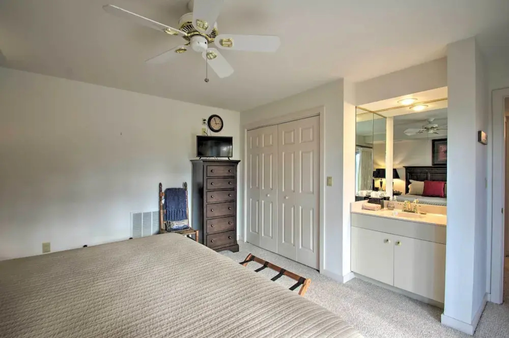 Wintergreen Resort Retreat: Ski, Hike, Golf!