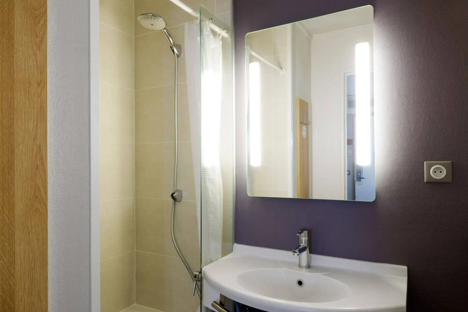 B&B HOTEL Angers 1 Beaucouzé