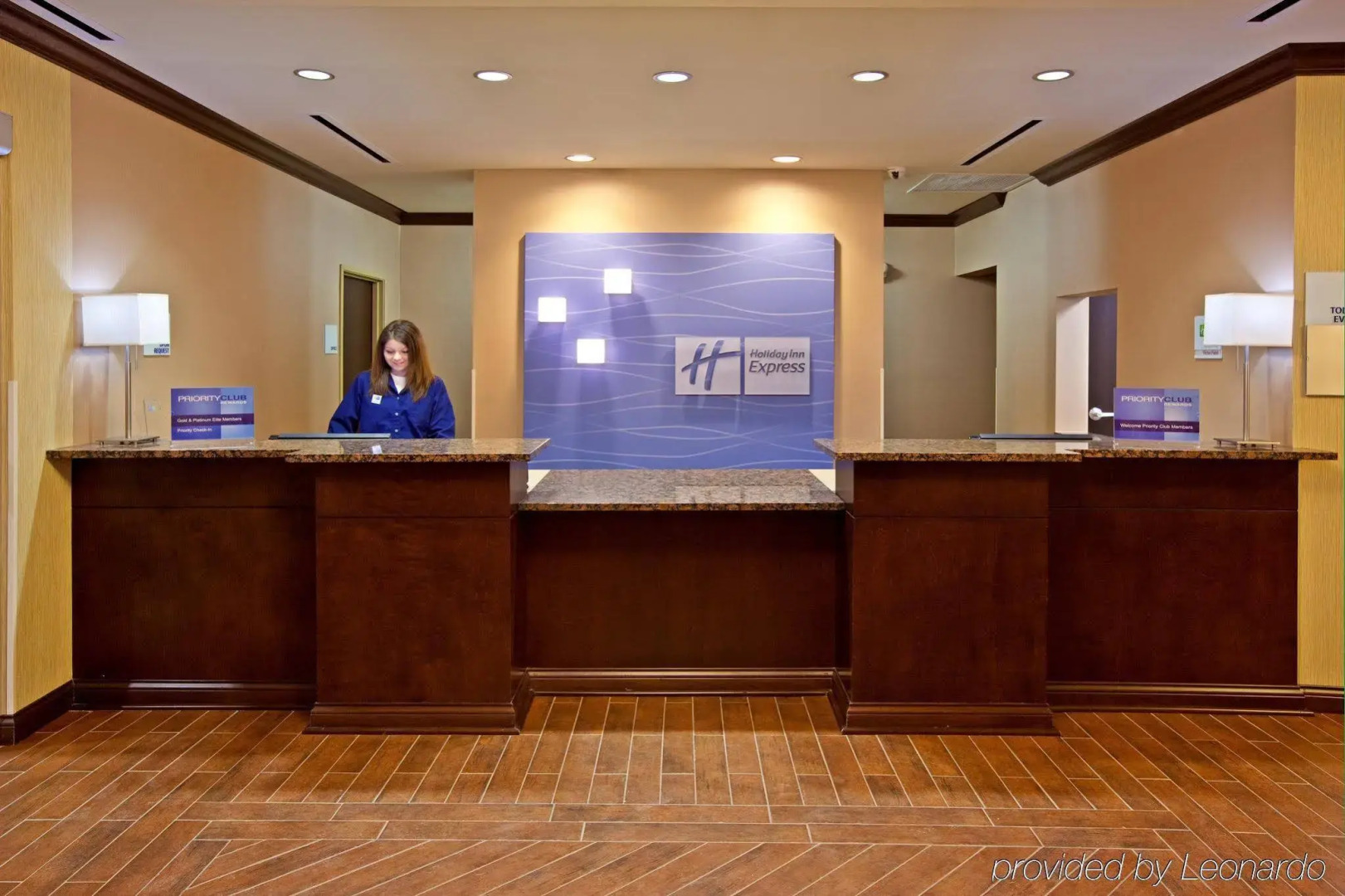 Holiday Inn Express Hotel & Suites Richwood-Cincinnati South by IHG