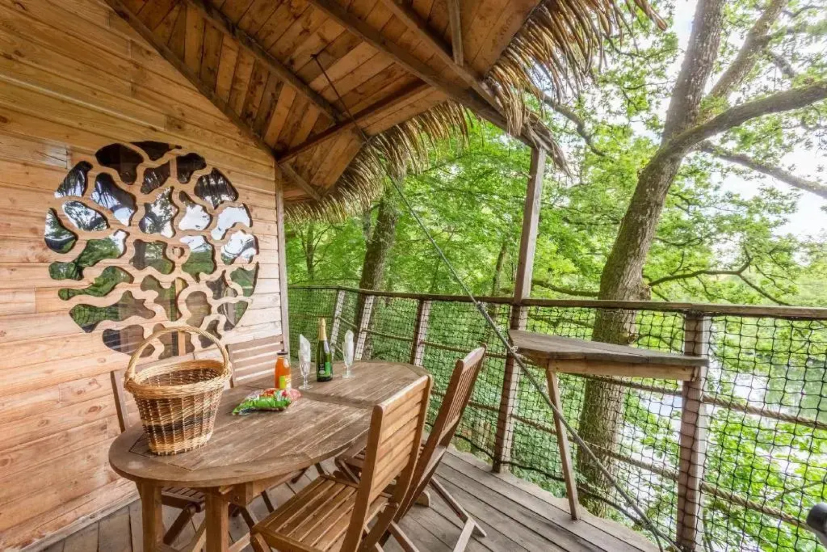 Cabanes du Domaine des Vaulx