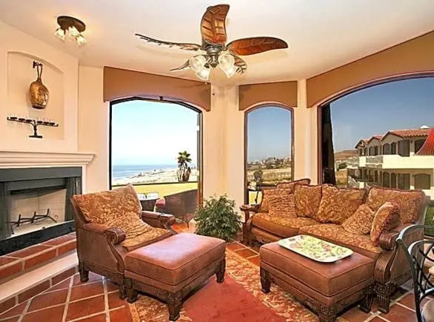 Rosarito Luxury Penthouse Bobbys by the Sea