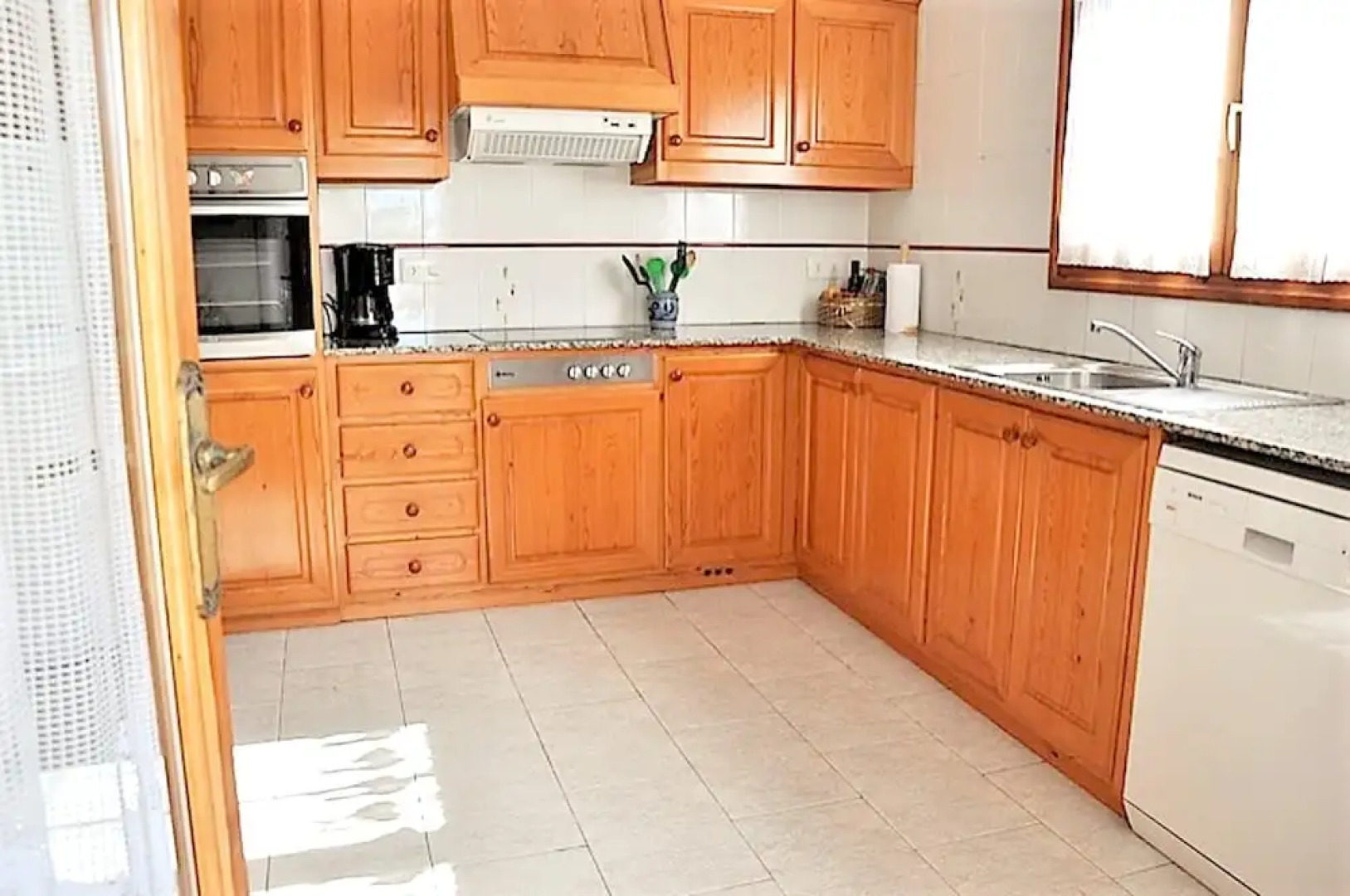 Villa With 3 Bedrooms in Ampolla, With Wonderful sea View, Private Poo