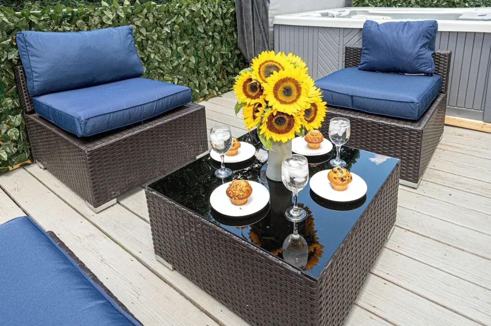 KingBed PetFriendly Washer Dryer Sleep16