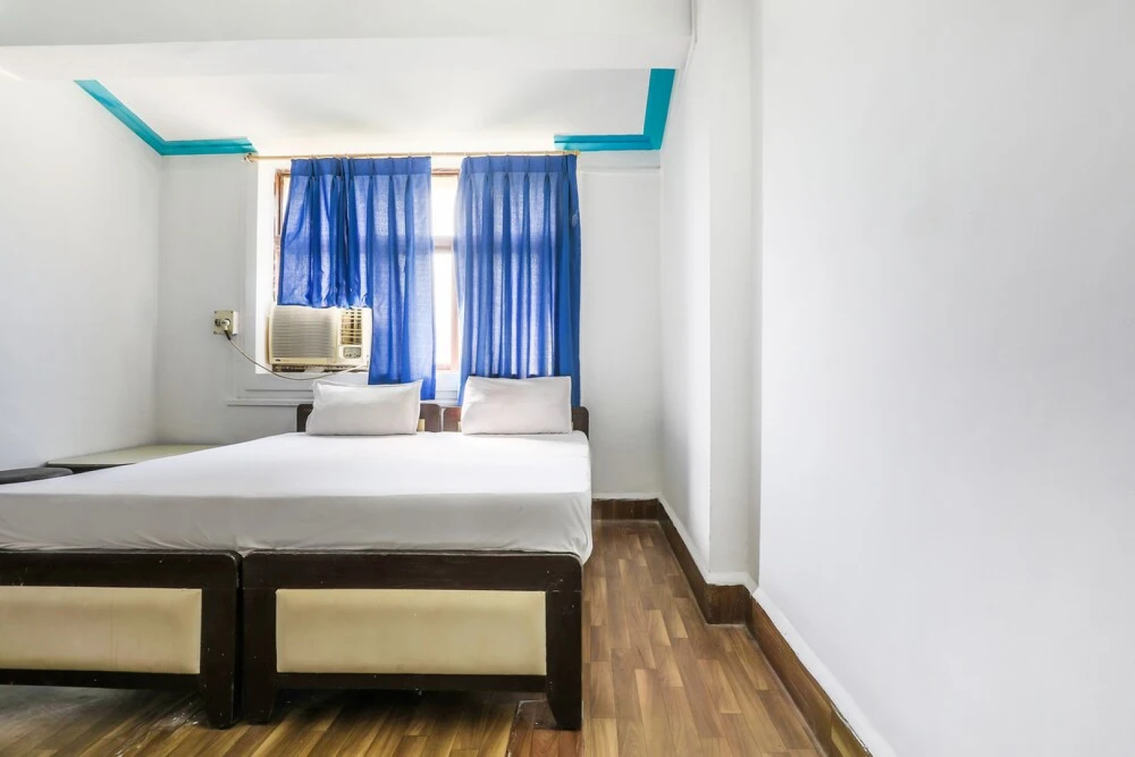 SPOT ON 37412 Hotel Priti International