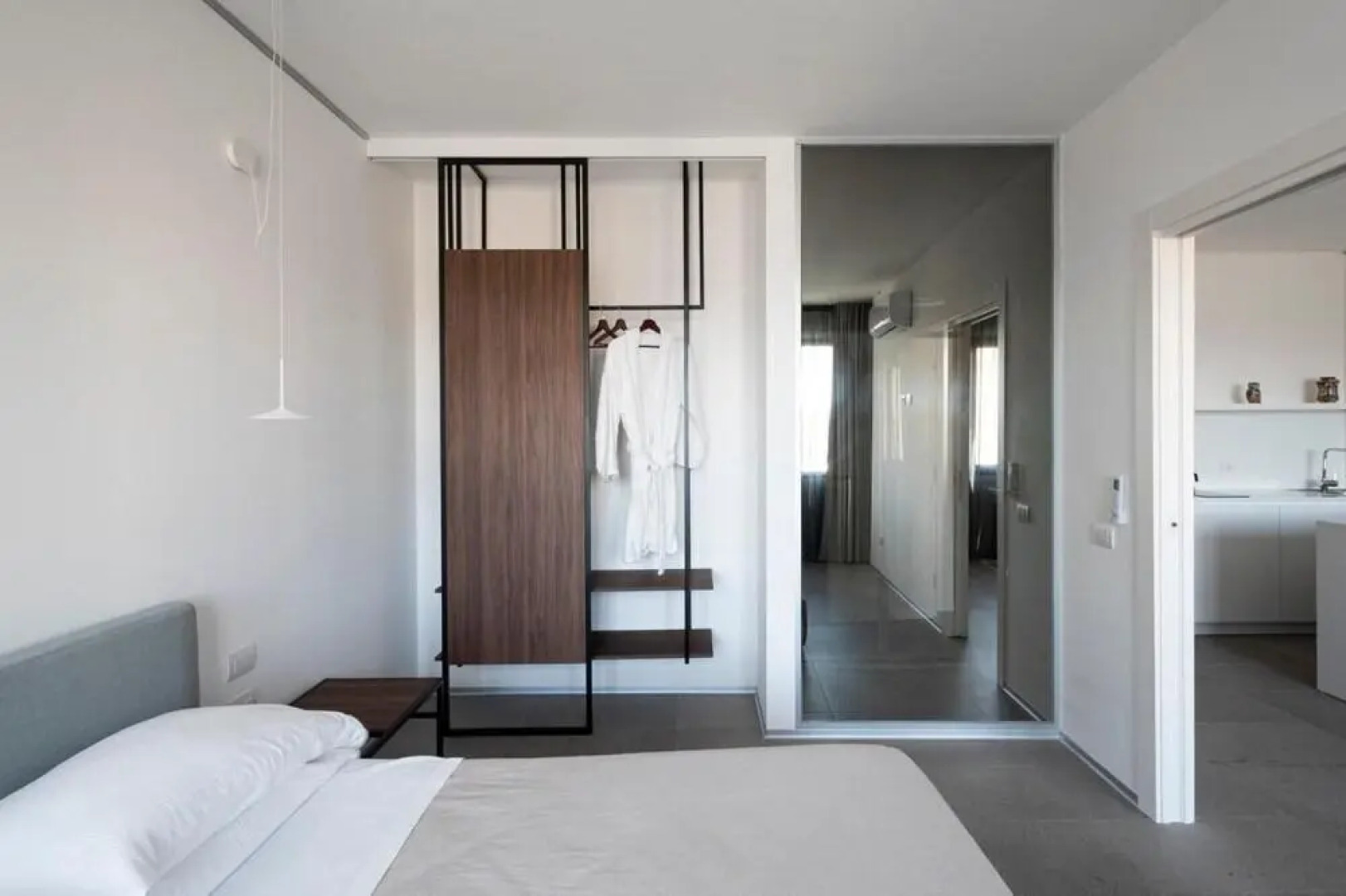 Alkamuri Posh Hotel Spa - 106 Suite Deluxe