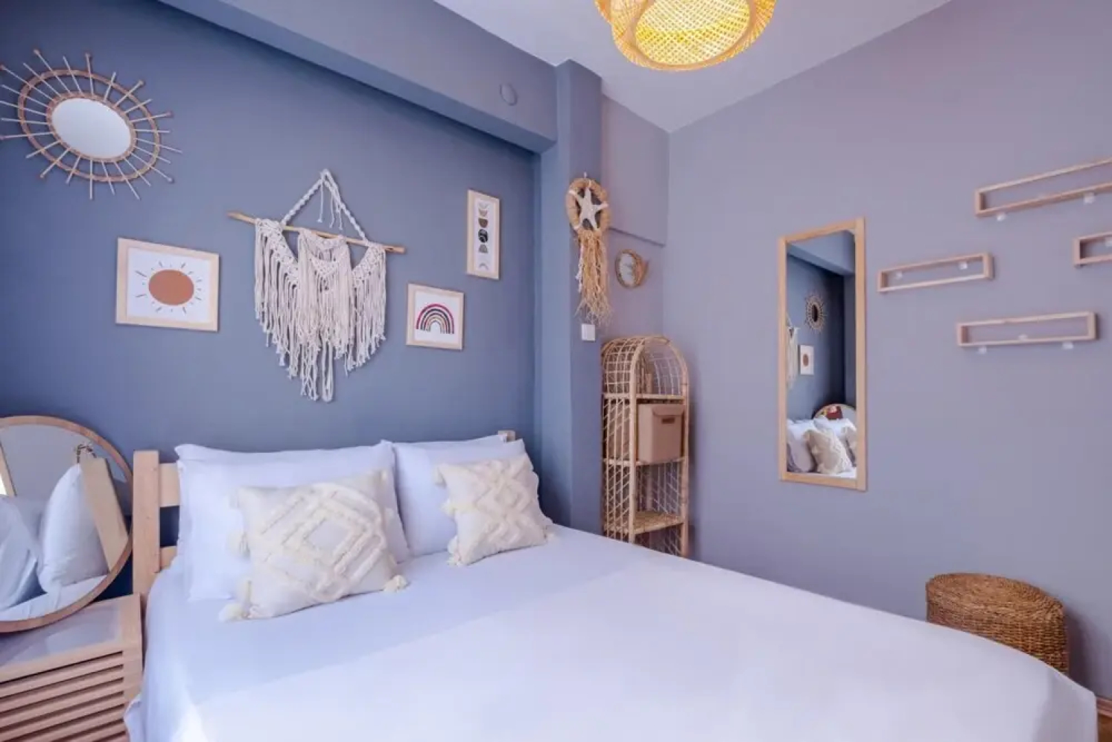 Spectacular Flat Near Bagdat Street in Kadikoy