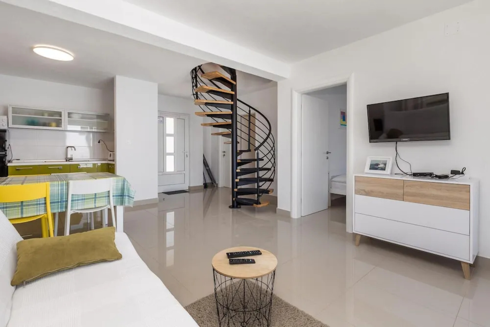 Awesome Apartment in Lukovo Sugarje With Wifi and 3 Bedrooms