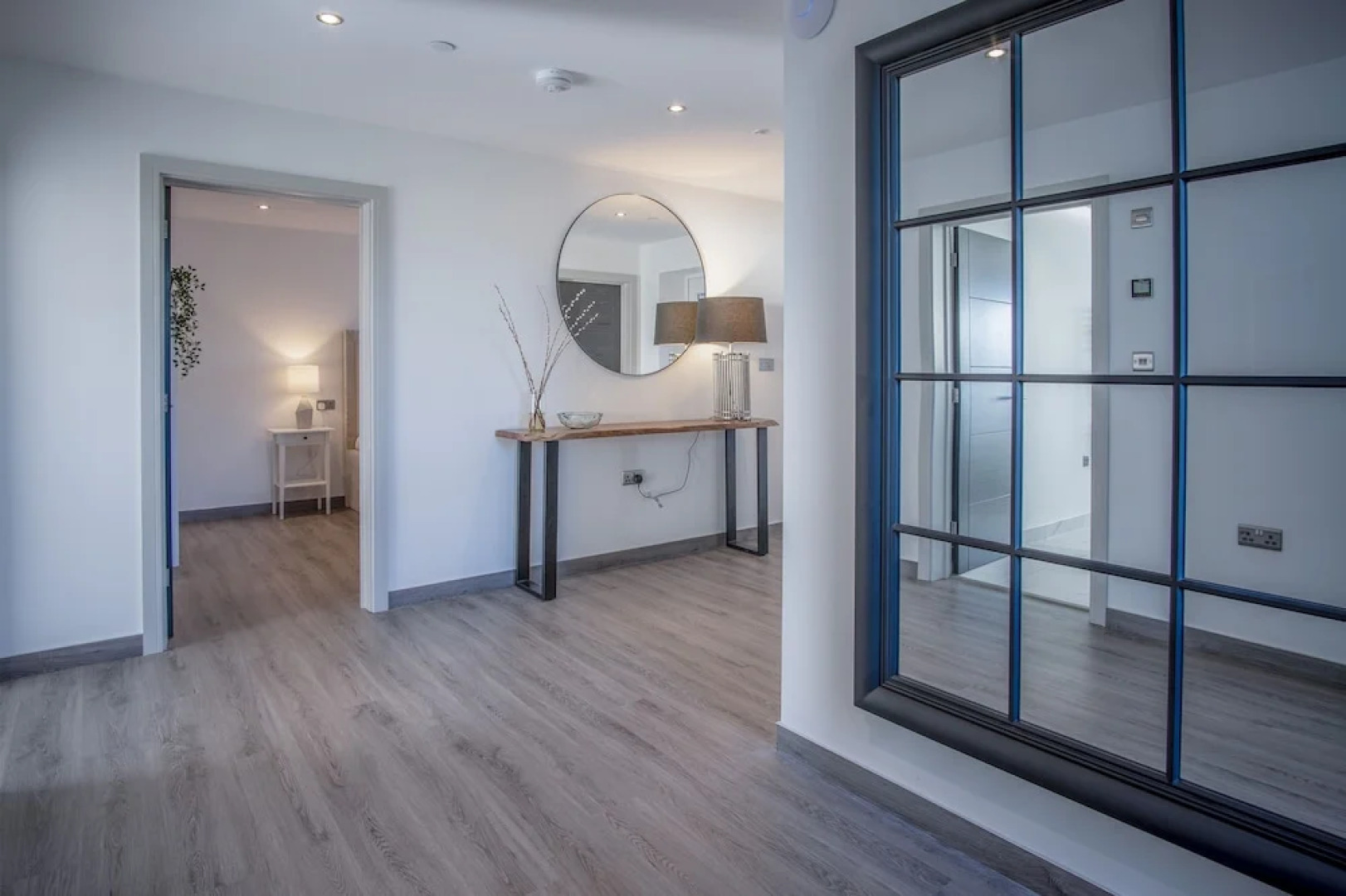 Sunrise - 5 Bedroom Home - Pendine