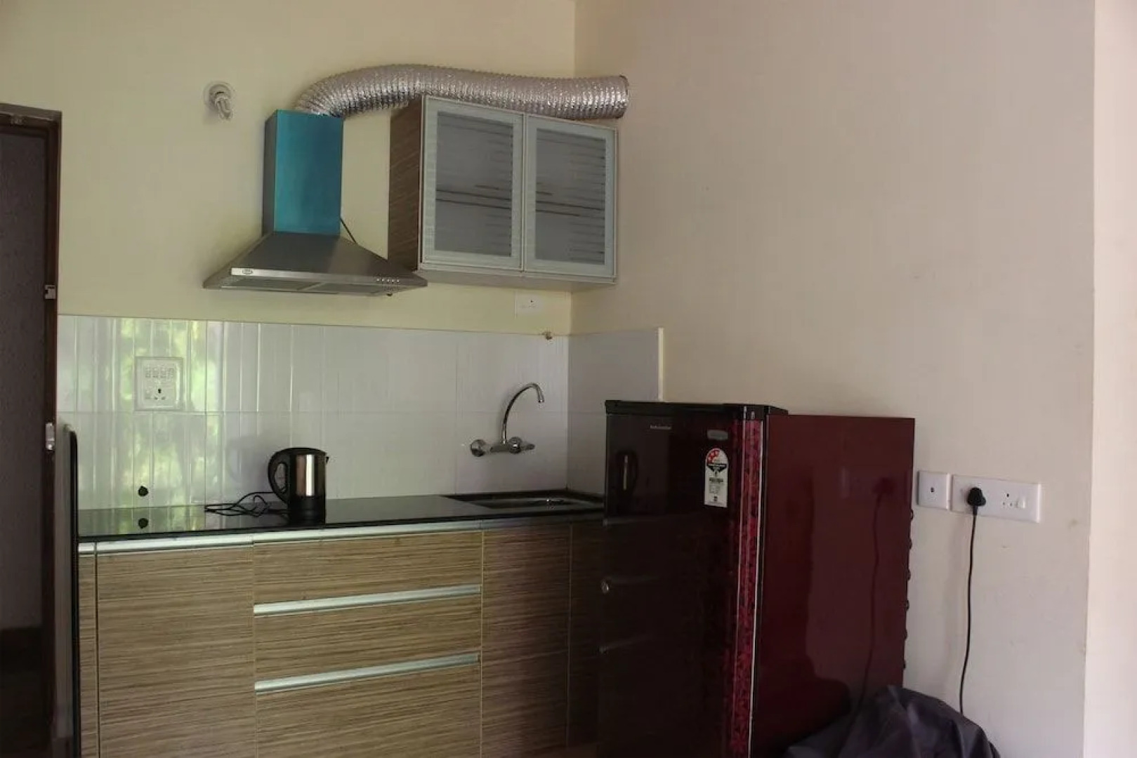 OYO Home 9166 Studio with Pool near Baga