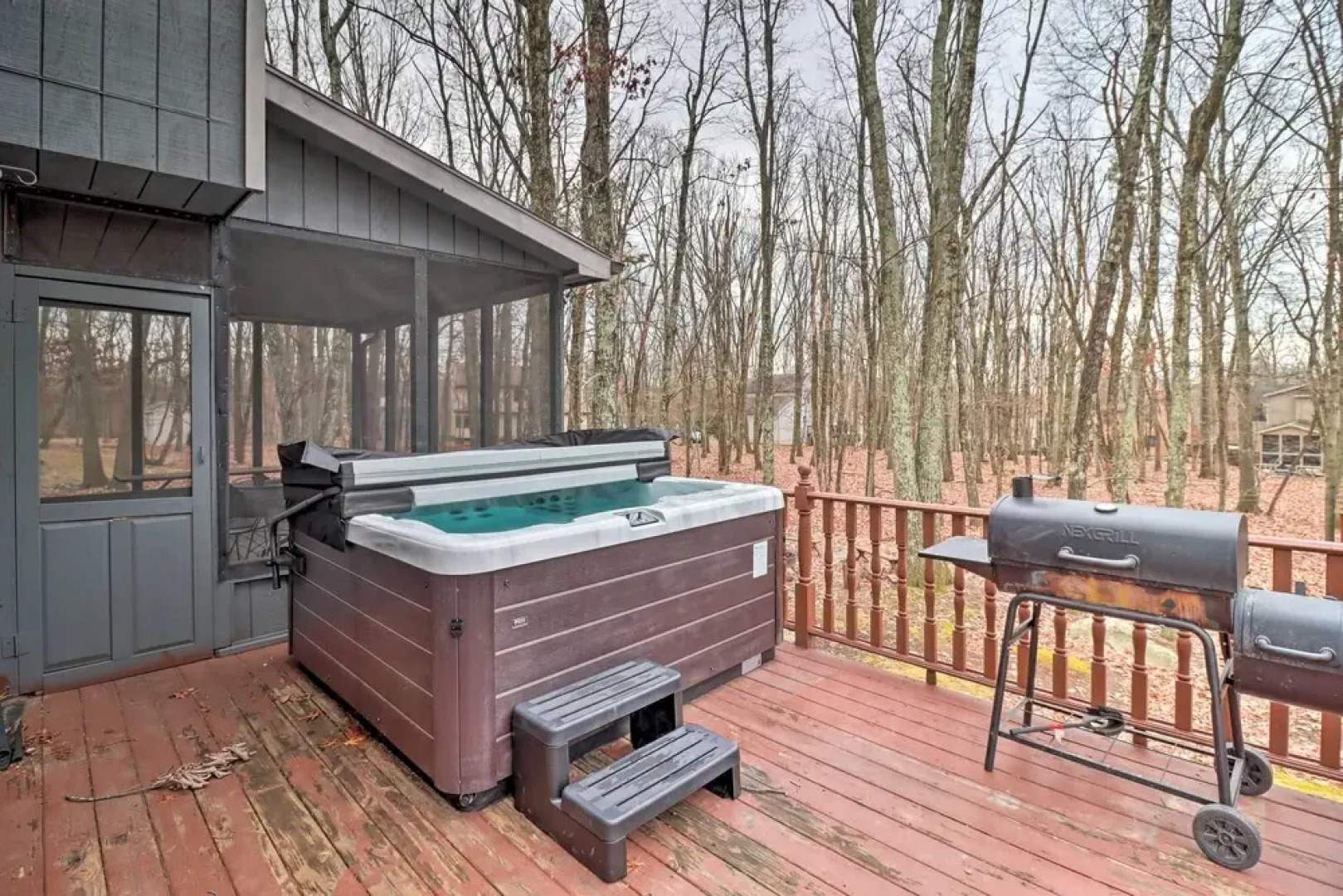 Hot Tub, Game Room & Fire Pit: Poconos Retreat