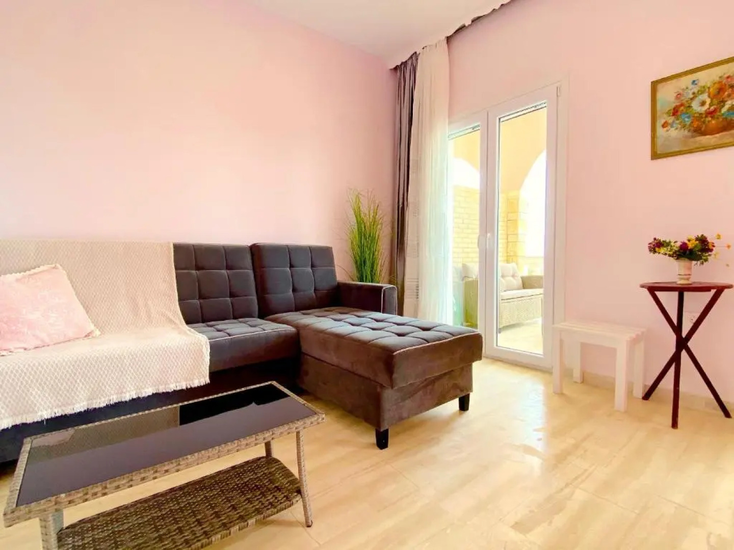 Nissaki Sunlight - New Home Above the beach