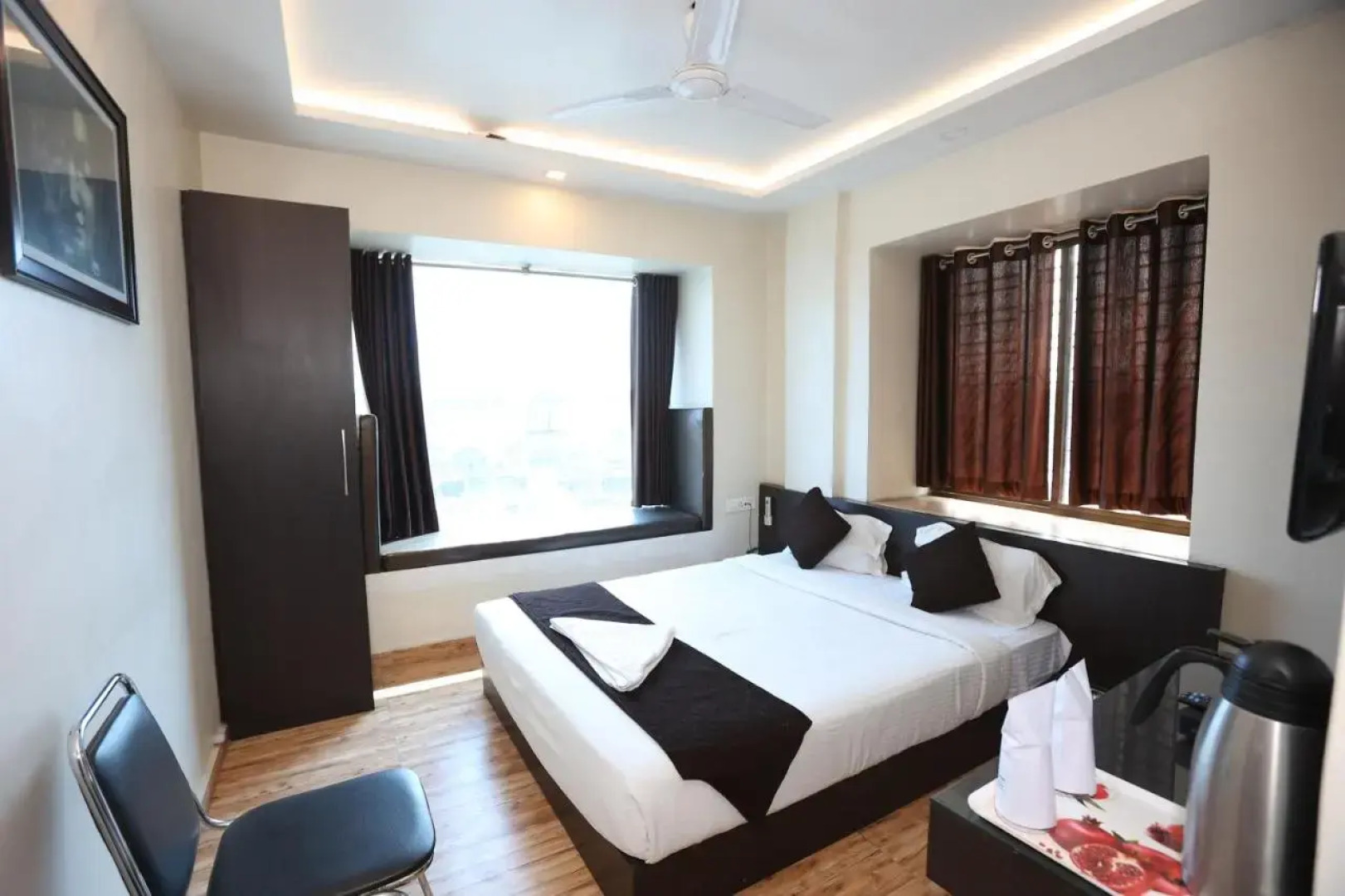 Hotel Sheldon International