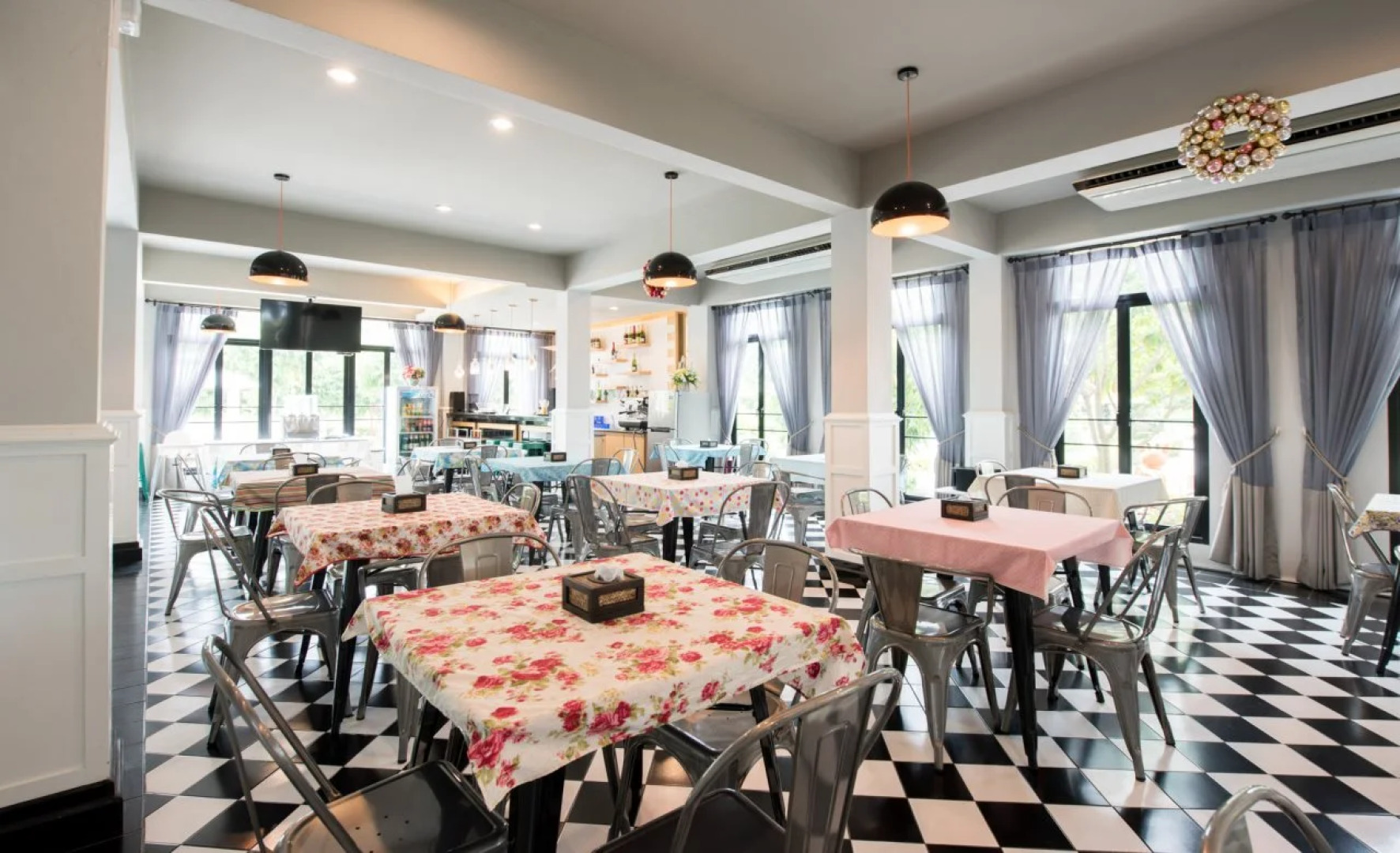 Reindeer Park Resort