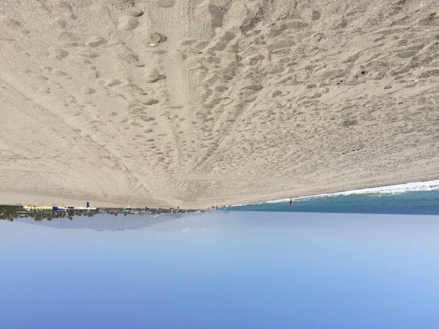 VenAVera E21B - 1 Bedroom/1Bath Beachfront WIFI