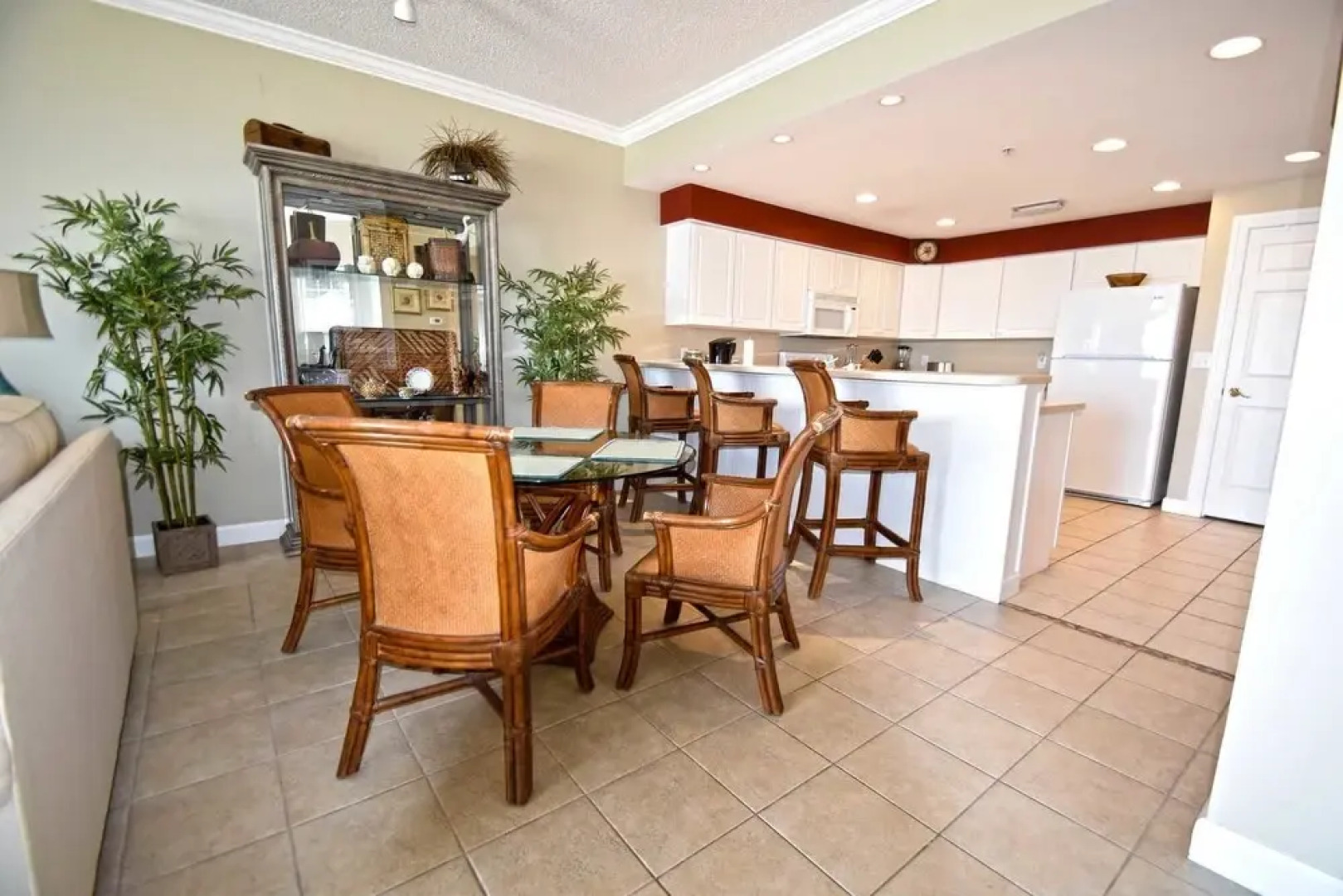 Ocean's Edge 303 - 3 Br Condo