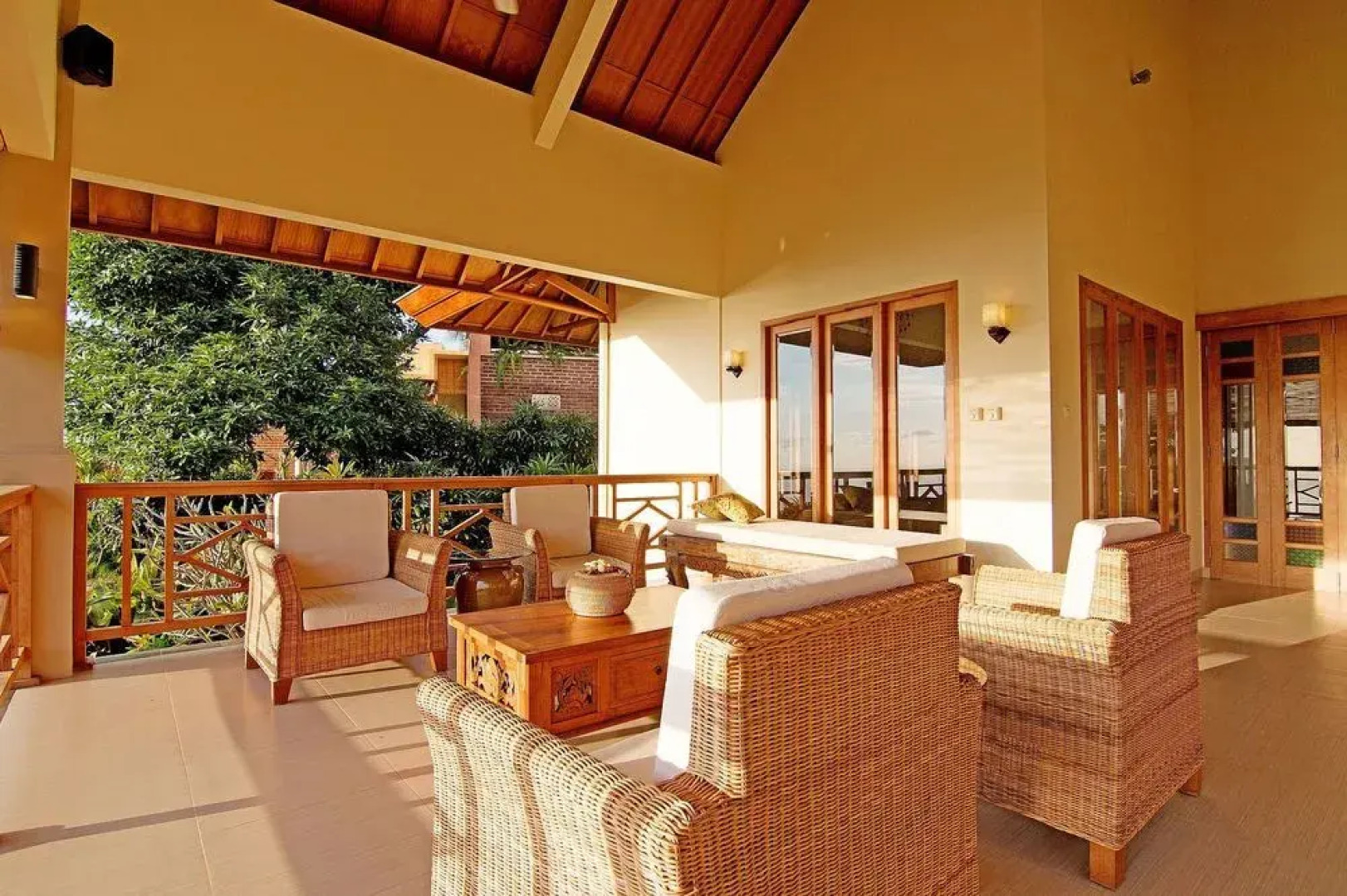 Zen Villa Lovina Ocean View