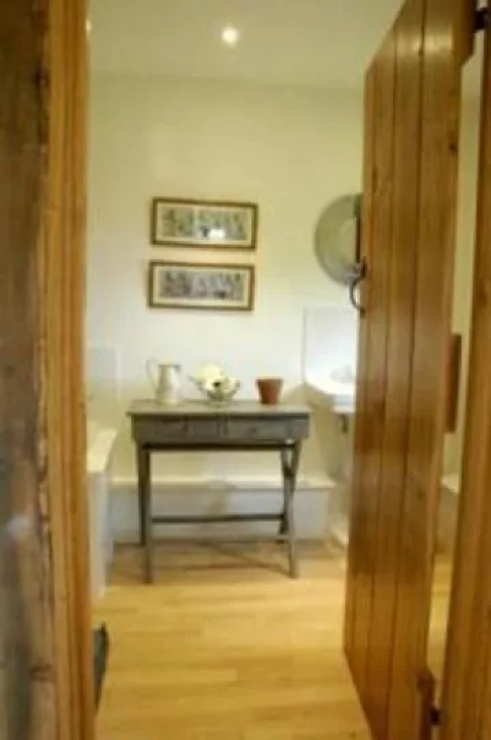 Brook Barn Country House