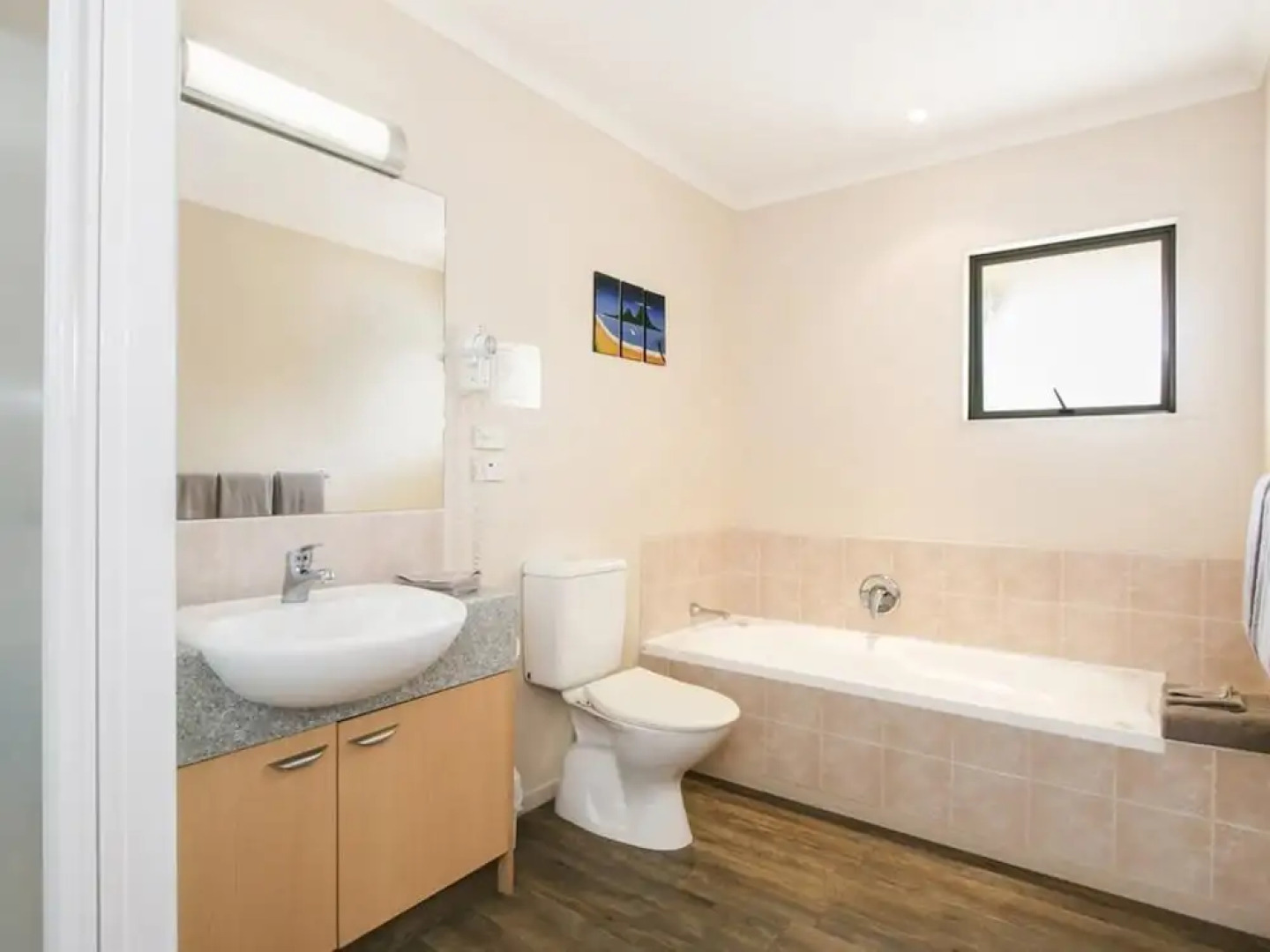 ASURE Kaimai View Motel