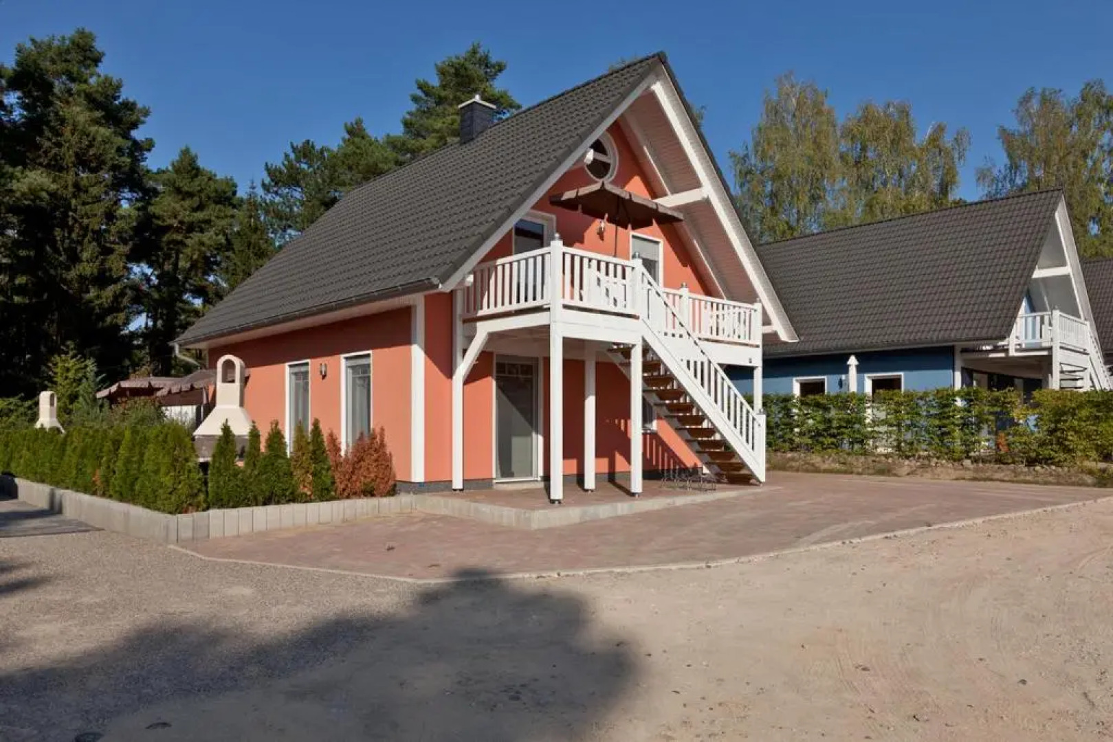 Apartment unter den Kiefern