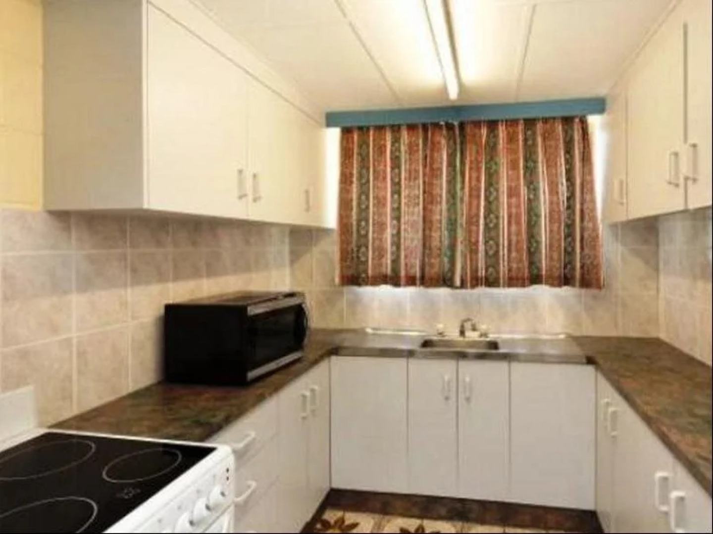 Townsville Seaside Apartments