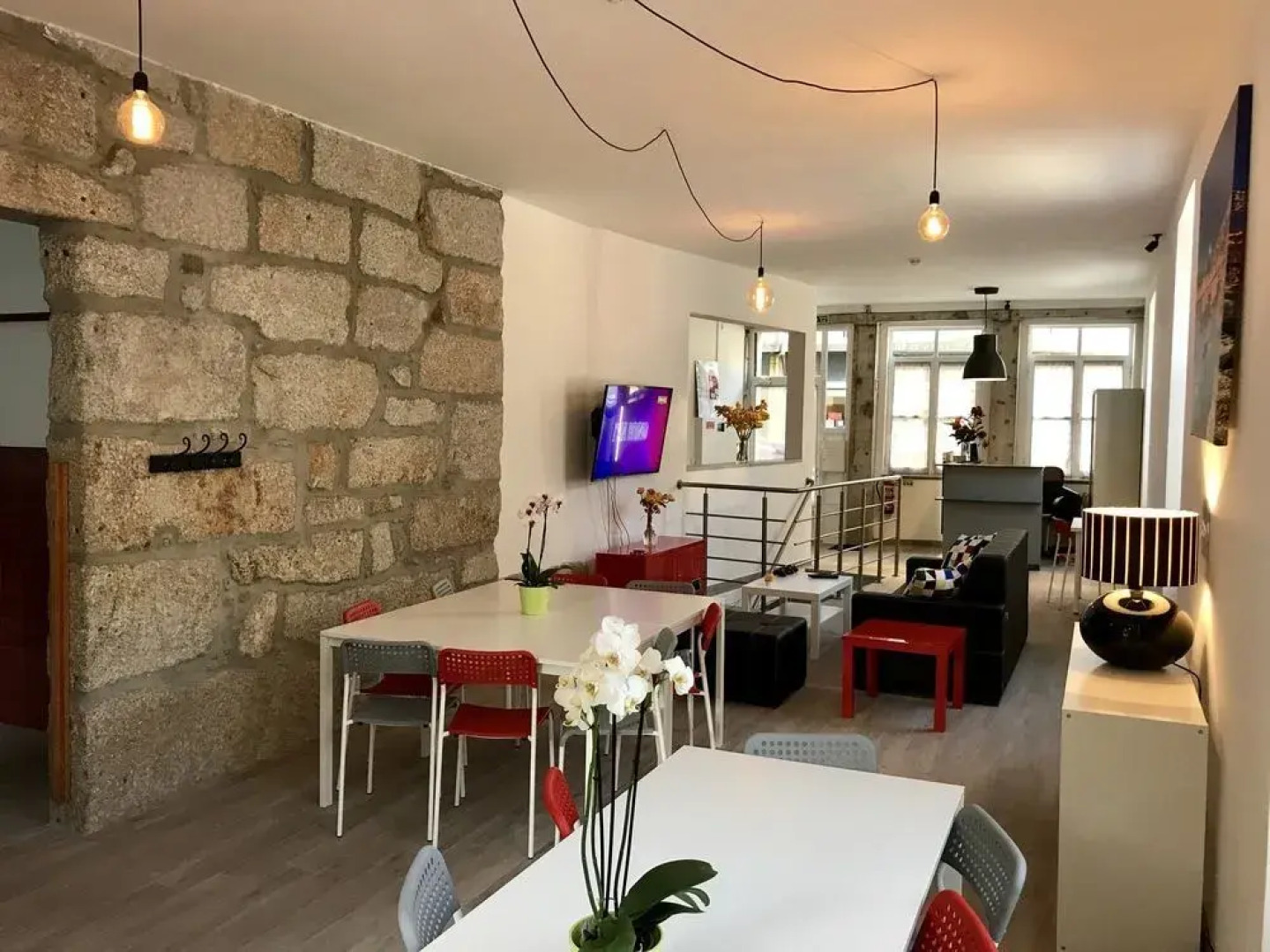 Urban Garden Porto Central Hostel