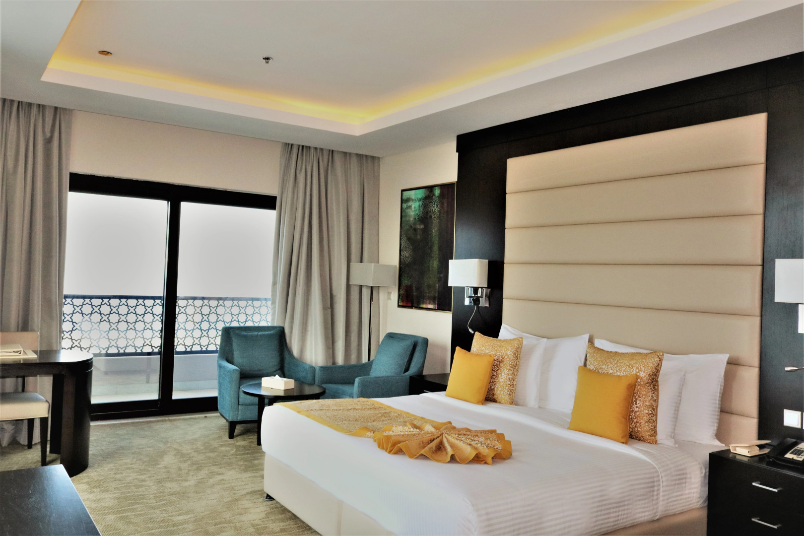 Al Bahar Hotel & Resort