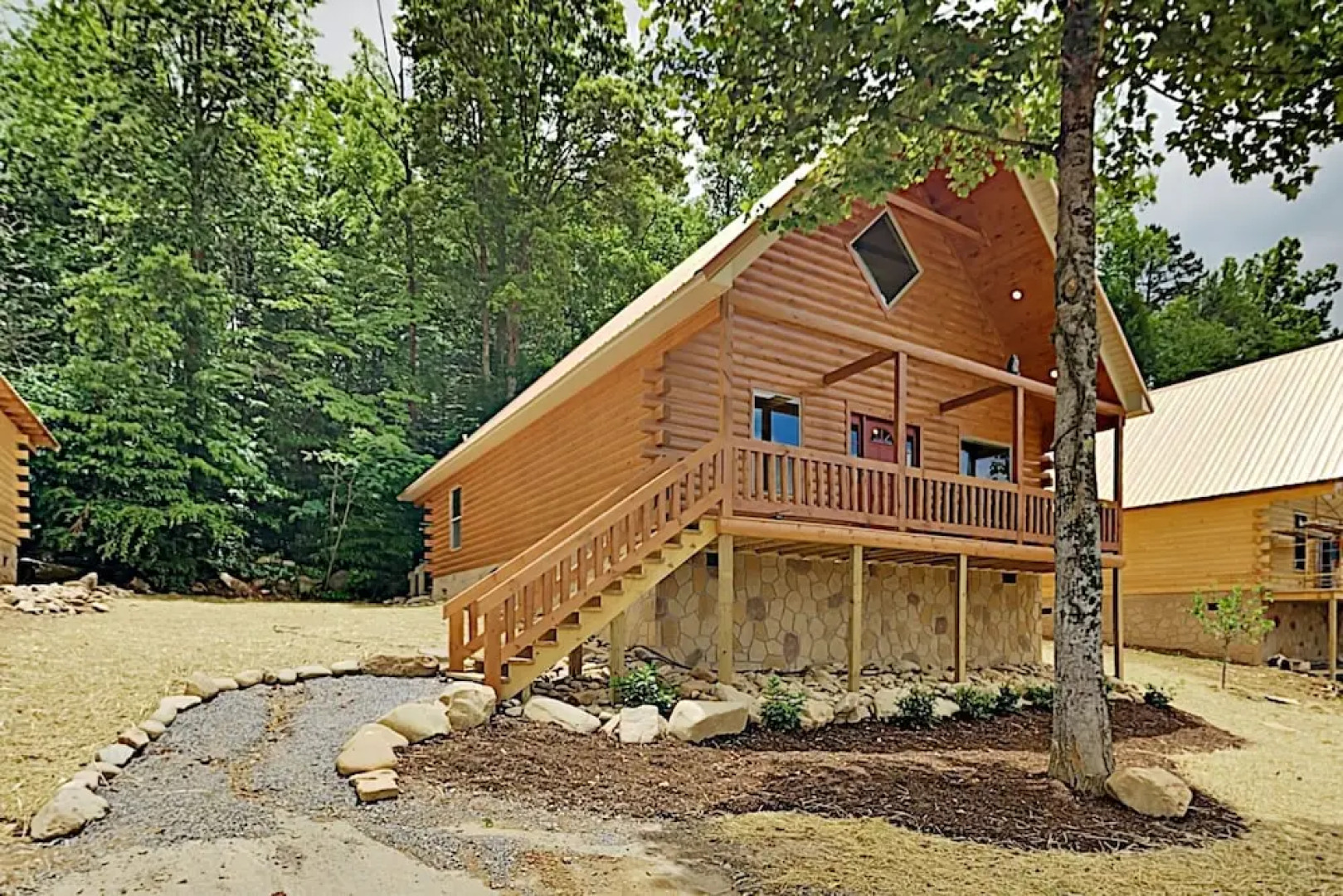 222flwkd 2 Bedroom Cabin