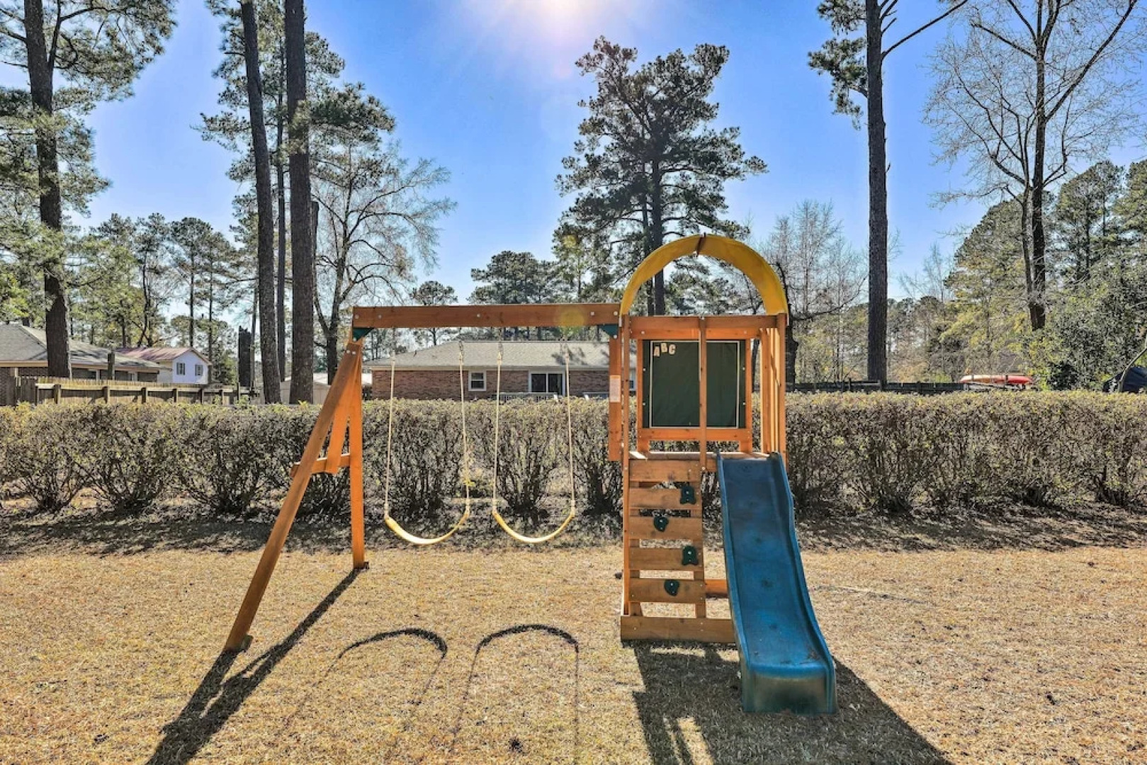 Family-friendly New Bern Home w/ Backyard!