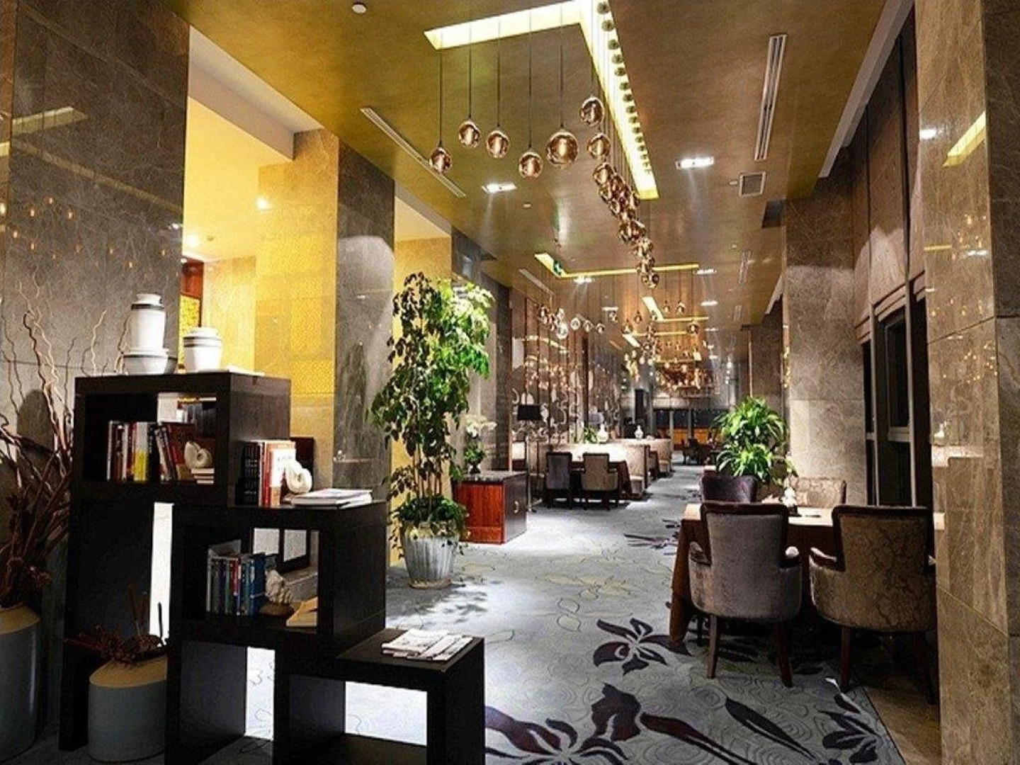 Zhoushan Haizhongzhou International Hotel